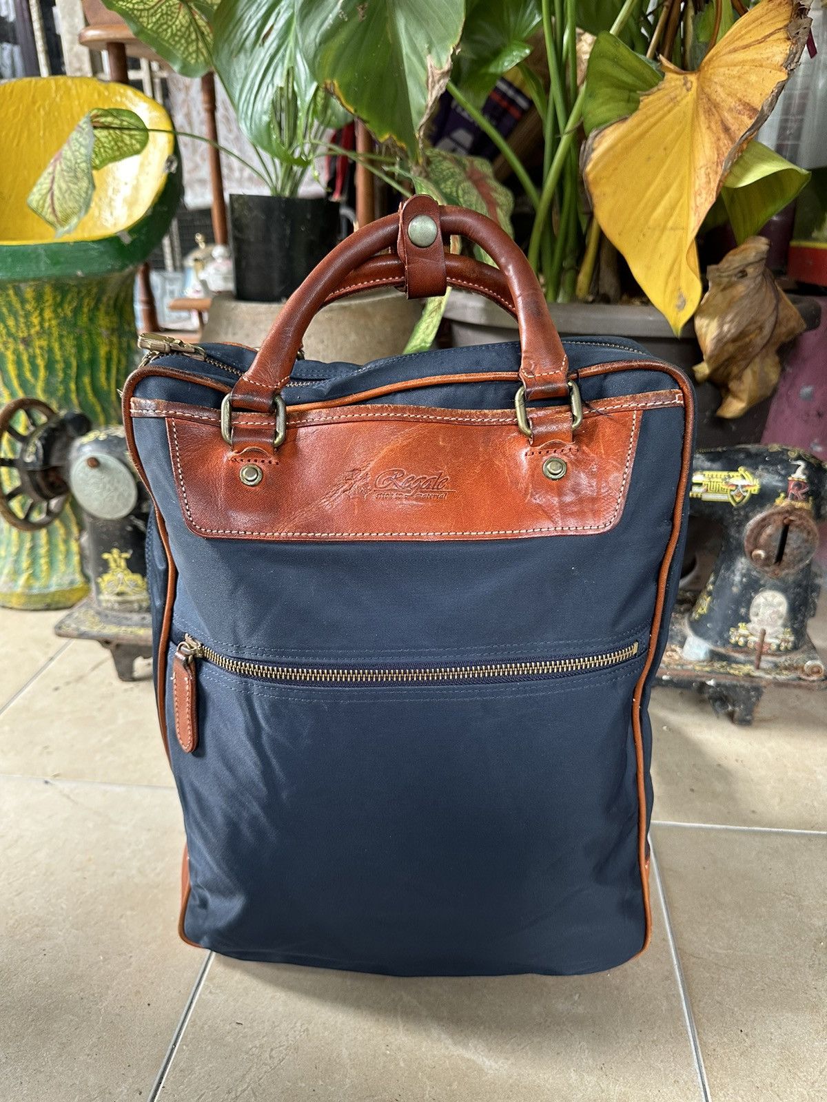 Japanese Brand × Leather Regal japan leather back pack Size ONE SIZE - 1 Thumbnail