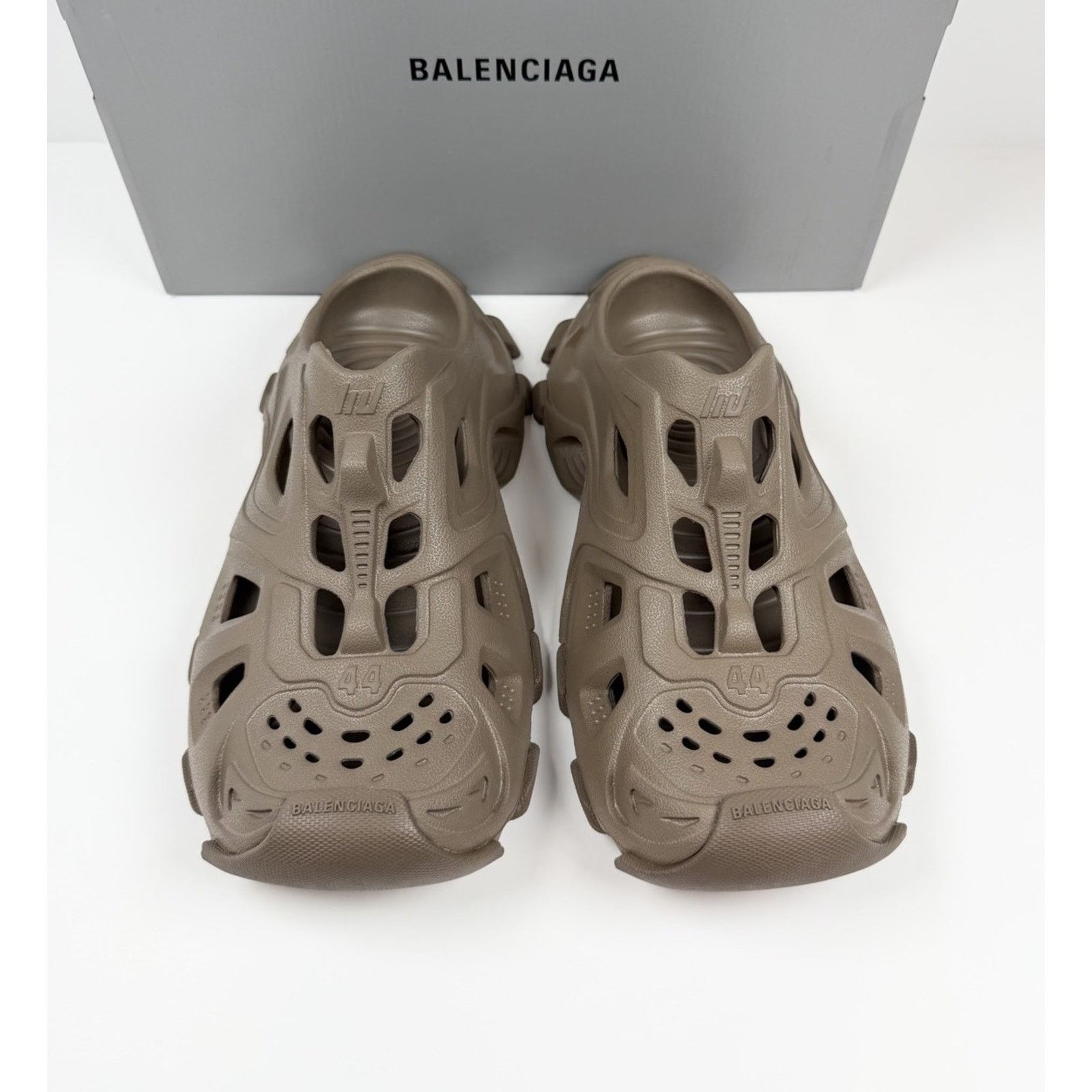 Balenciaga Size 44EU/11US - Balenciaga HD Mule Slip On Taupe NEW! Size US 11 / EU 44 - 4 Thumbnail
