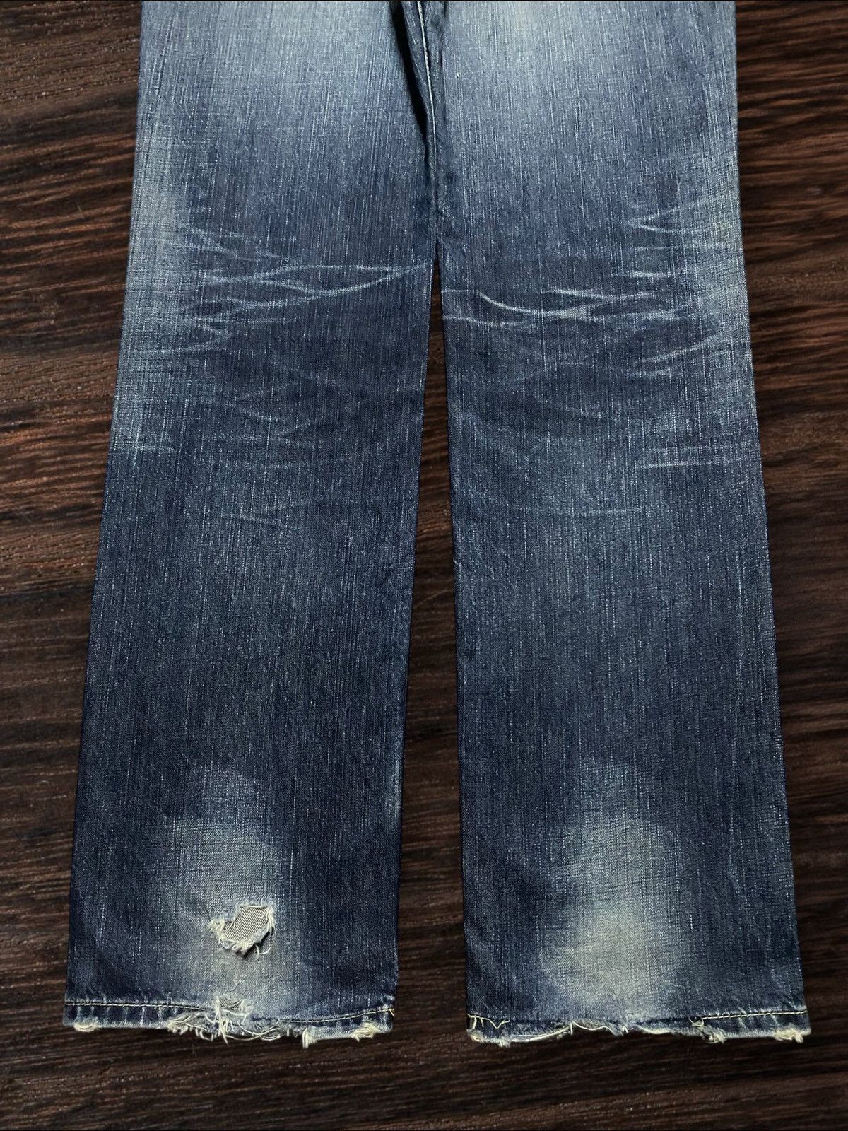 Levi's Vintage Levis Redloop Fade Wash Distressed Loose Jeans Size US 33 - 6 Thumbnail