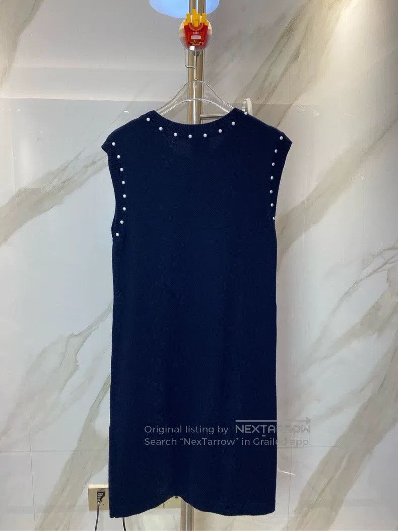 Chanel Chanel pearl button dress Size XXS / US 00 / IT 34 - 2 Thumbnail