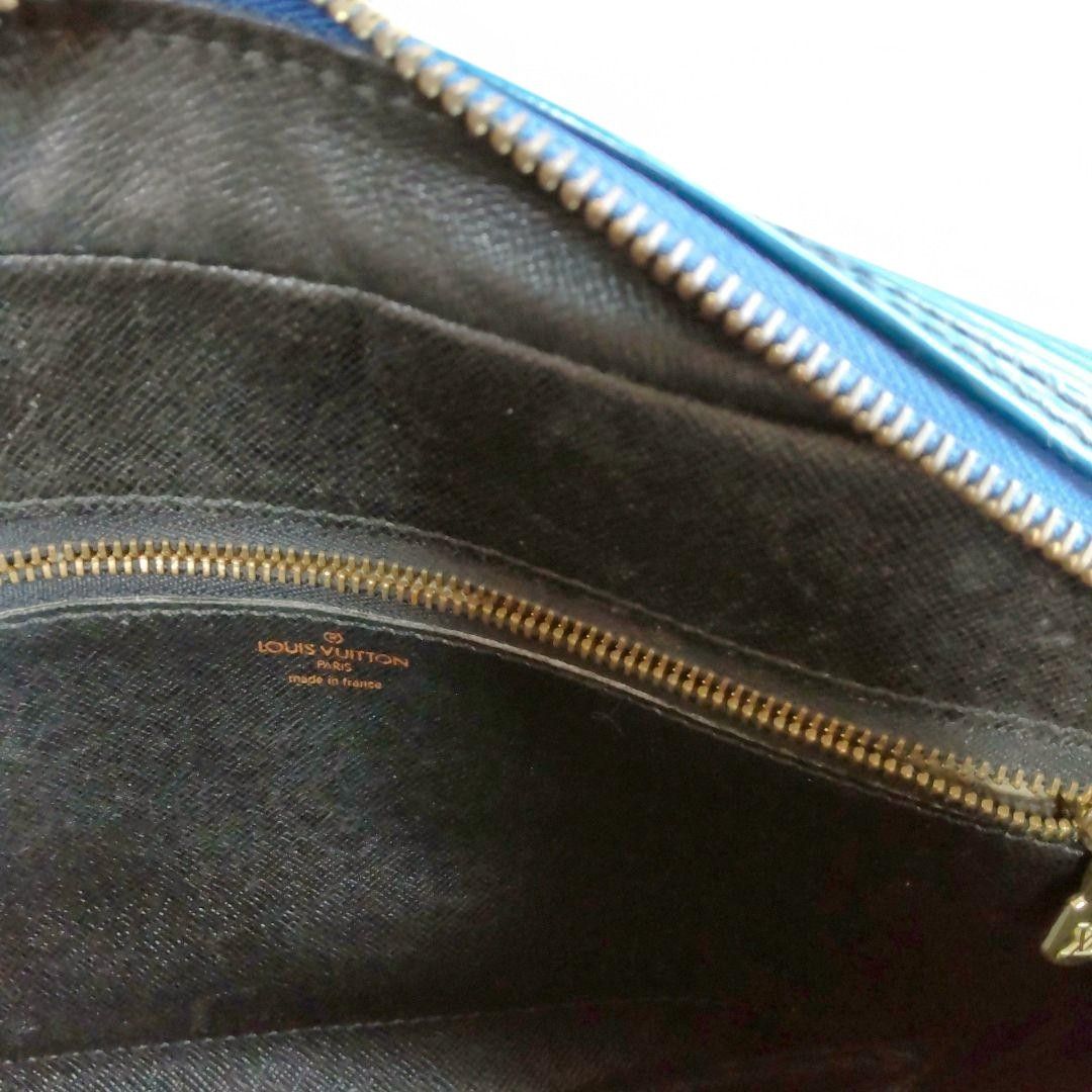 Louis Vuitton Louis Vuitton - Epi Trocadero Shoulder Bag Blue Size ONE SIZE - 8 Thumbnail