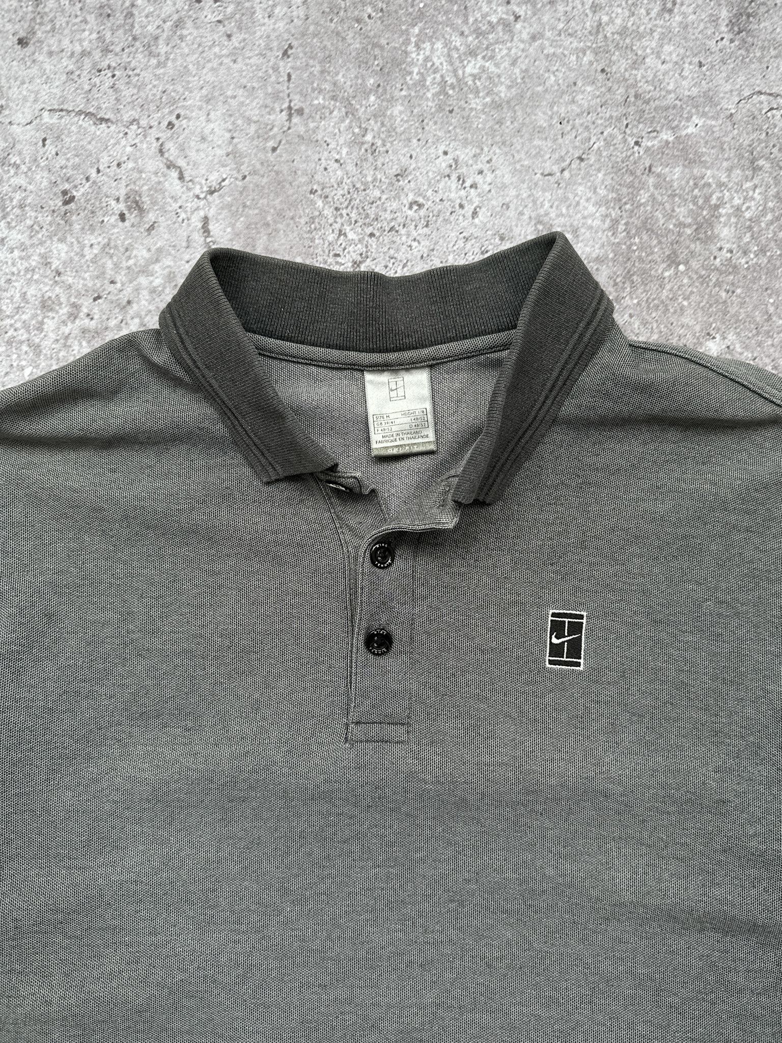 Nike Vintage Nike Court Grey Polo Shirt Size US M / EU 48-50 / 2 - 4 Thumbnail