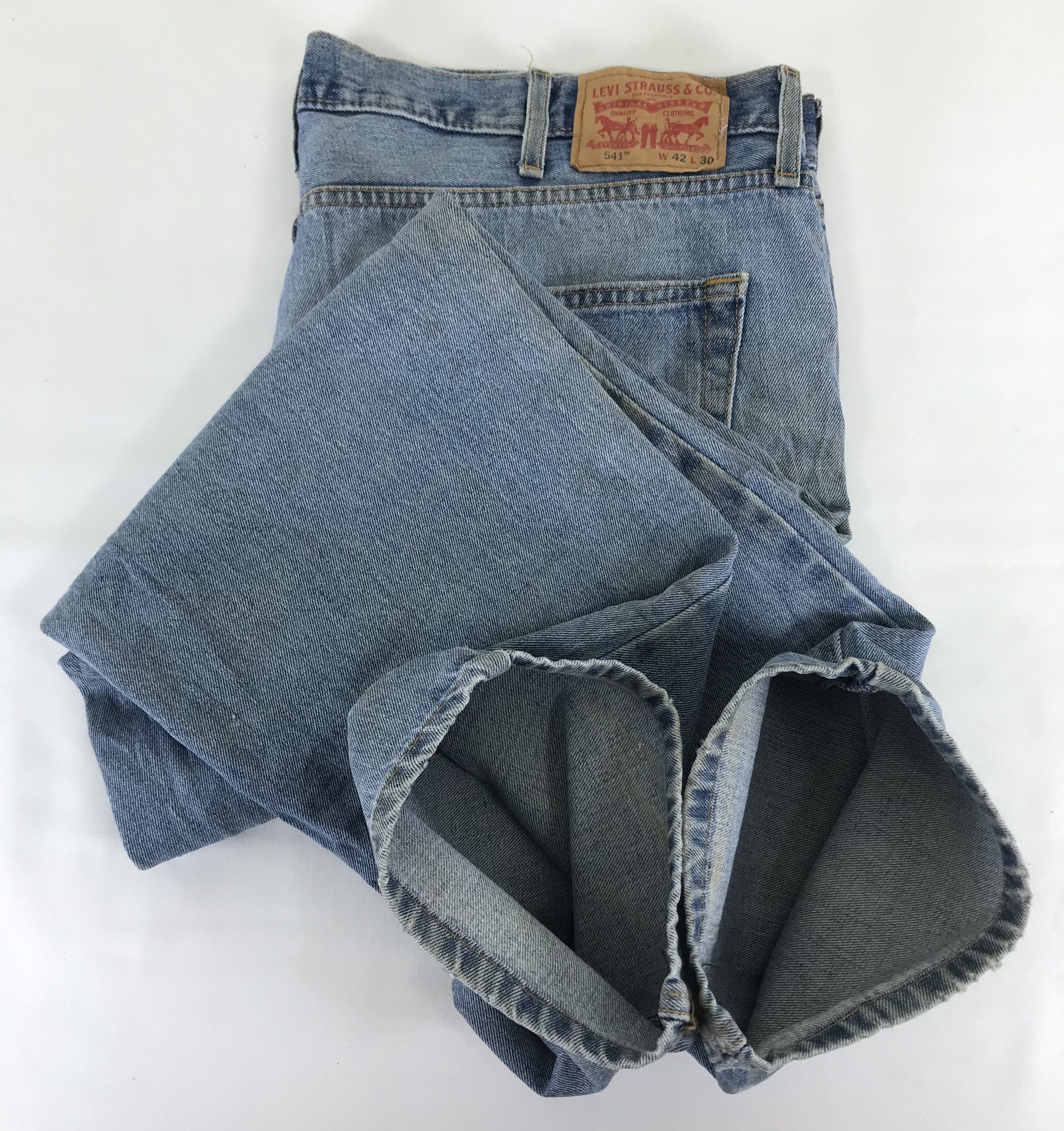Levi's Vintage Levi's 541 Athletic Fit Jeans Size US 42 / EU 58 - 15 Thumbnail