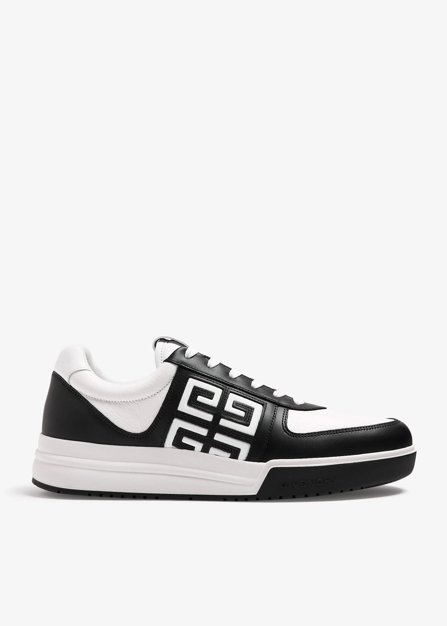 Givenchy o1w1db10426 G4 Low-Top Sneakers in White/Black Size US 9 / EU 42 - 1 Thumbnail
