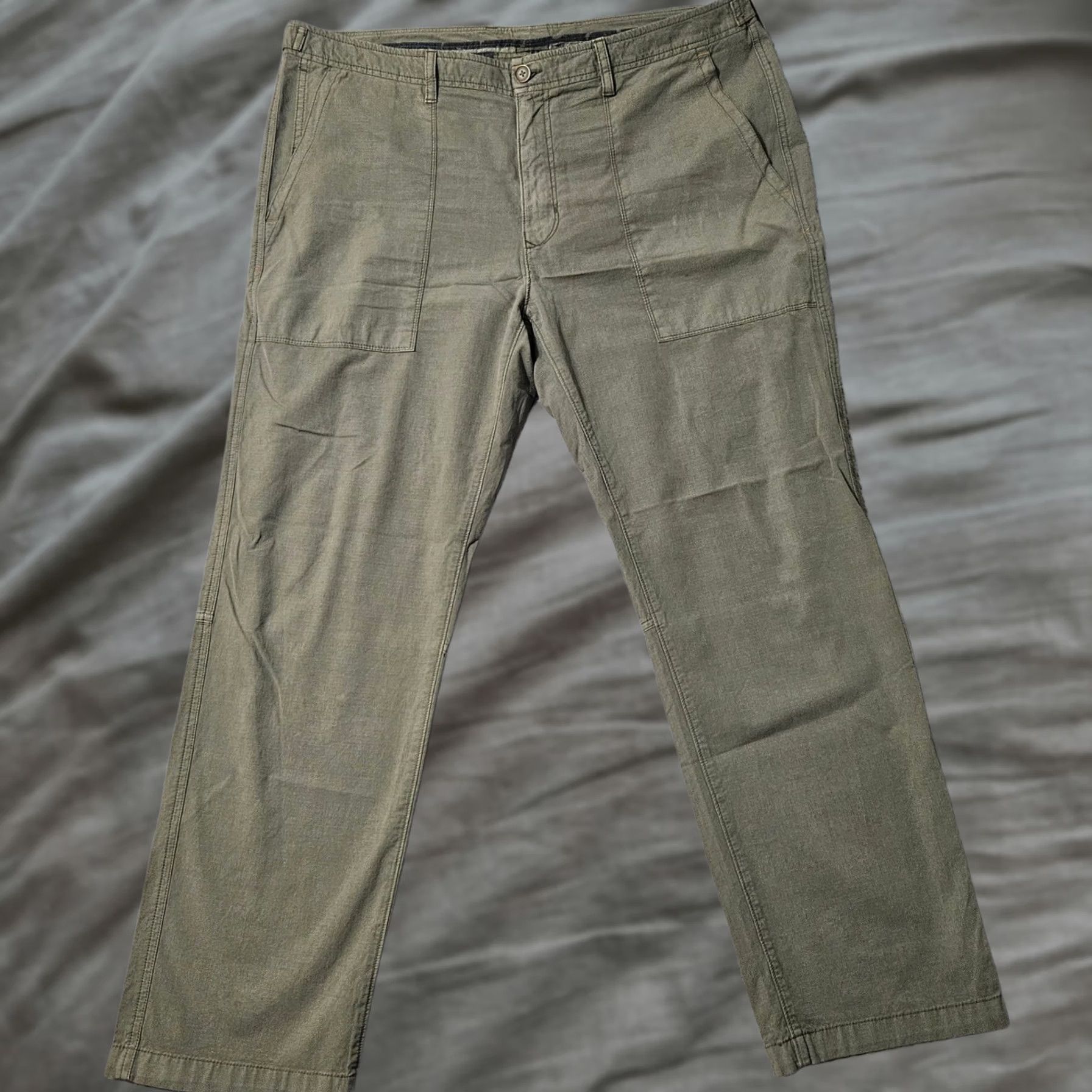 Tommy Bahama Tommy Bahama Pants Mens Size 38 x 30 Green Chino Straight Leg Ripstop Rip Tide Riptide Size US 38 / EU 54 - 1 Thumbnail
