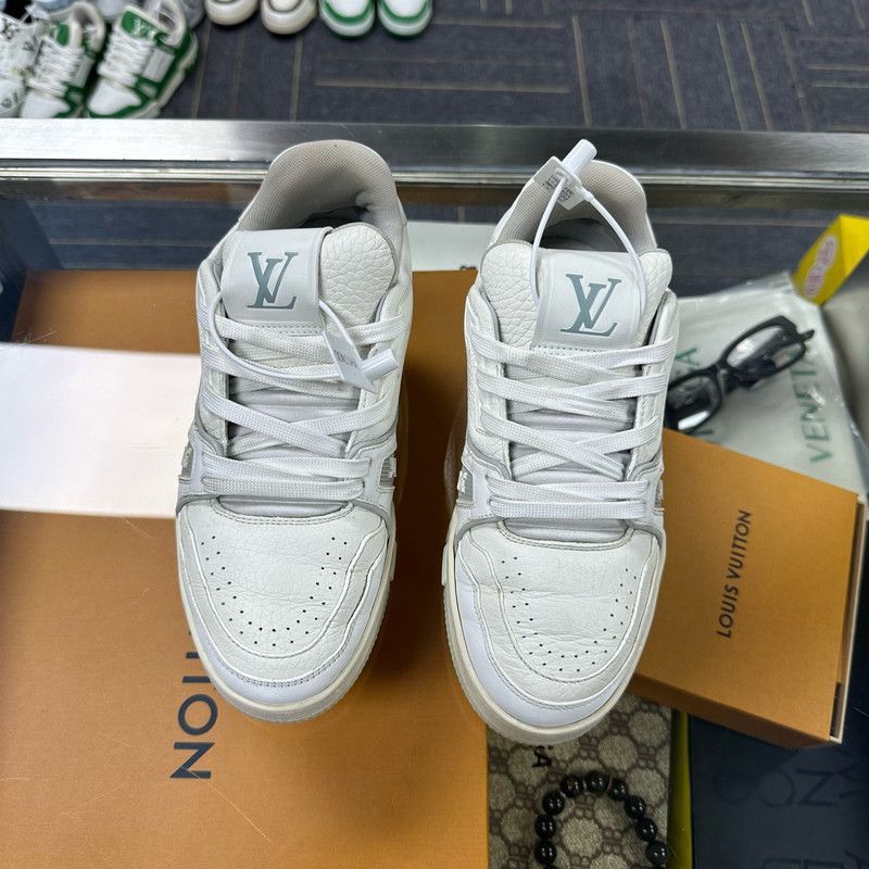 Louis Vuitton Louis Vuitton Women's Leather Trainer Sneakers -2508 Size US 6 / IT 36 - 2 Thumbnail