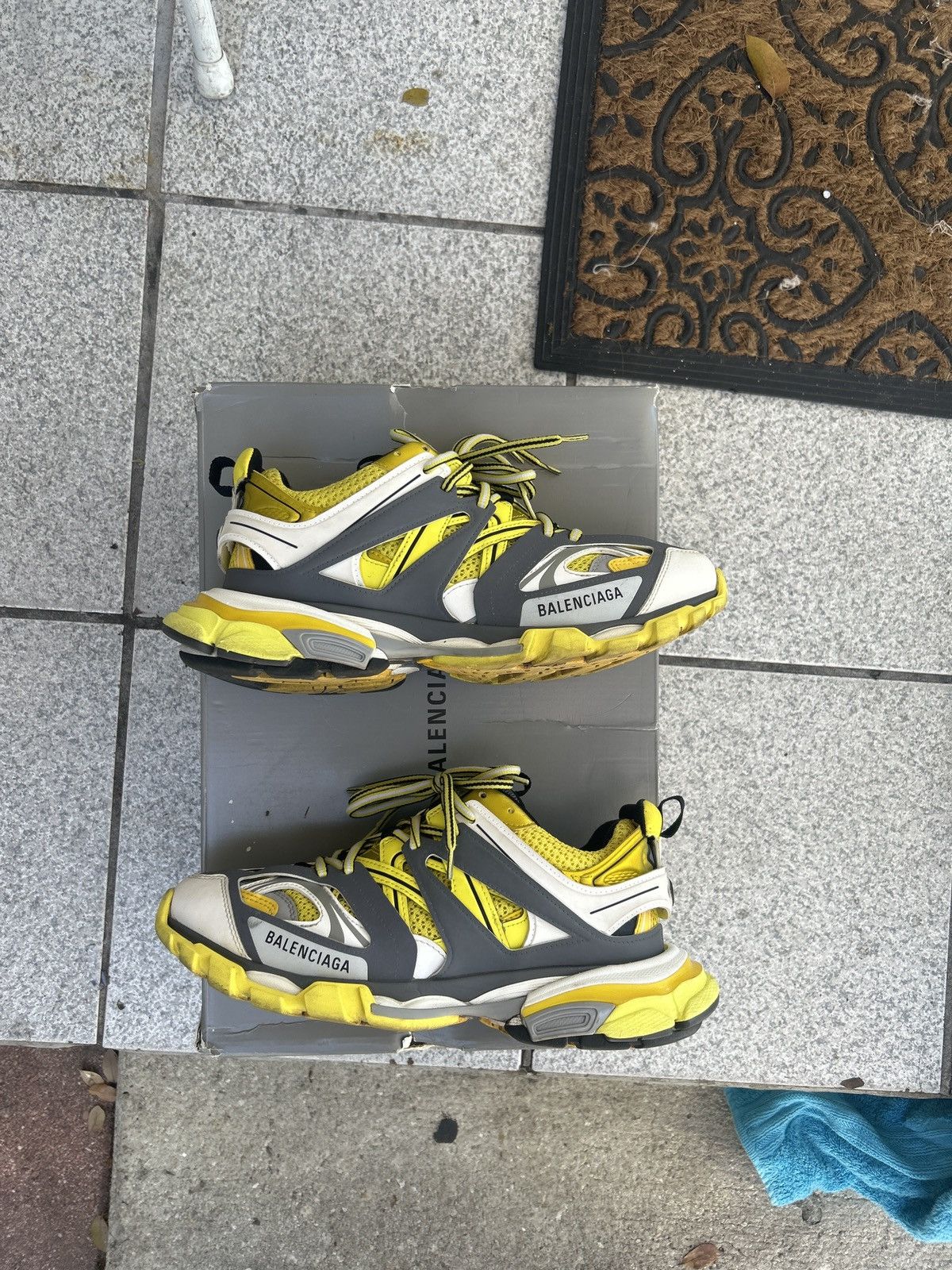 Track Runner