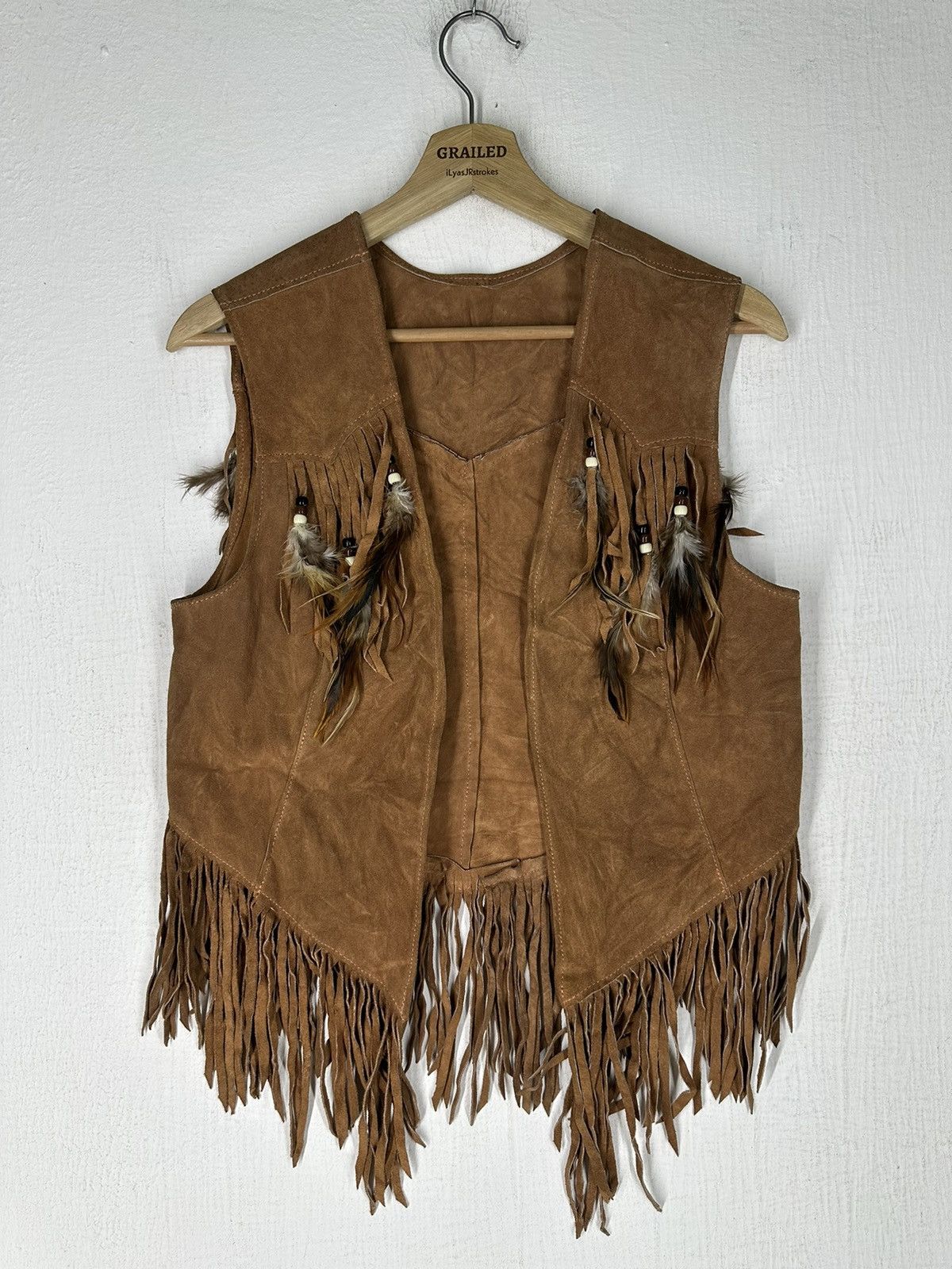 Japanese Brand Vintage Autumn Winter Faux Suede Ethnic Sleeveless Vest Size US S / EU 44-46 / 1 - 1 Thumbnail