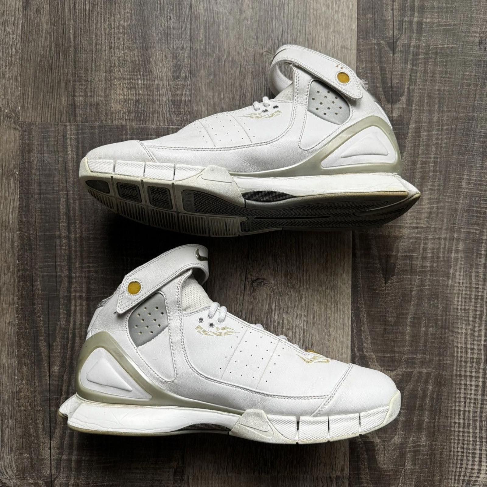 NIKE • Air Zoom Huarache 2K5 White Metallic (11.5M)