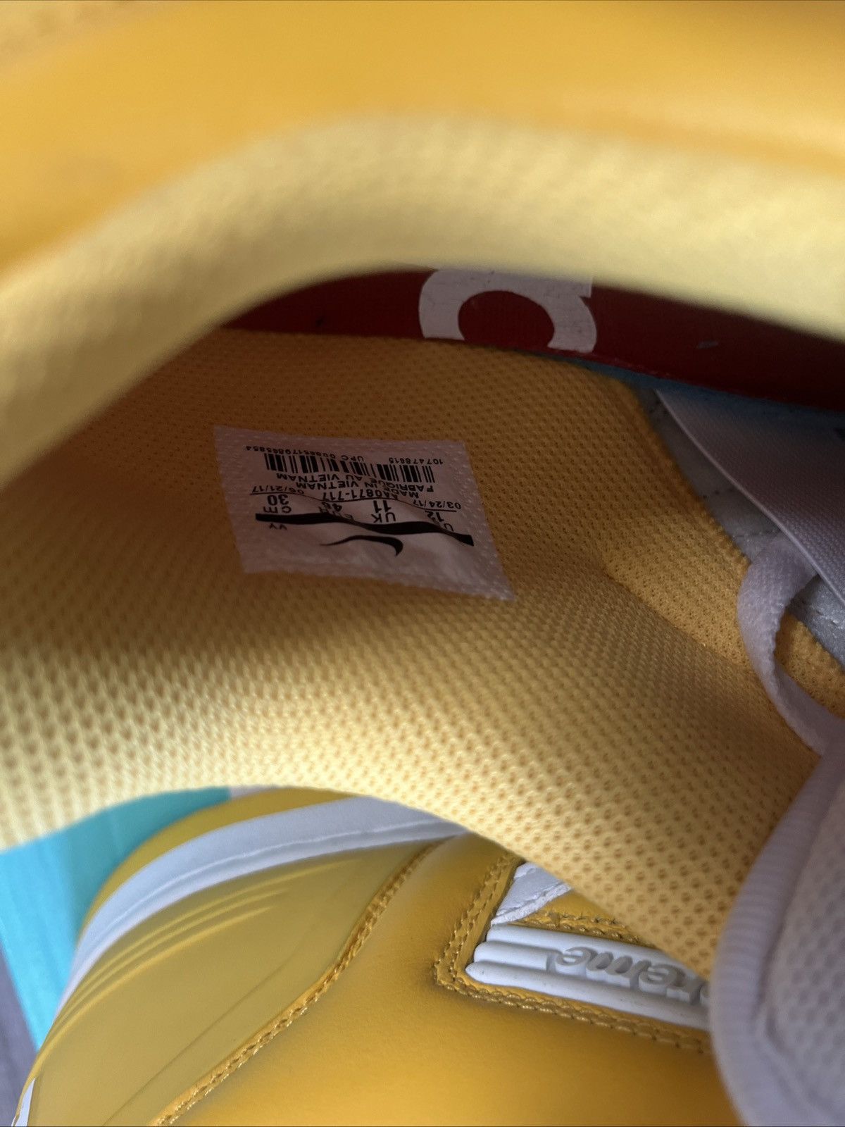 Nike × Supreme Nike Supreme Air Force 2 Yellow Size US 12 / EU 45 - 8 Thumbnail