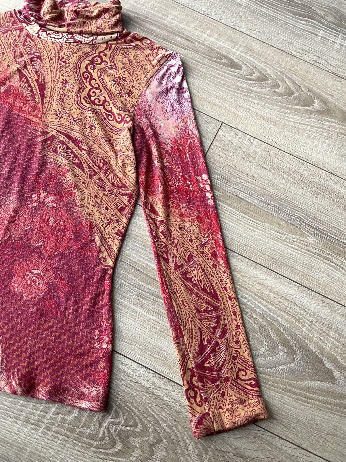 Roberto Cavalli Vintage Roberto Cavalli Class Paisley Top Turtleneck Shirt Size L / US 10 / IT 46 - 10 Thumbnail