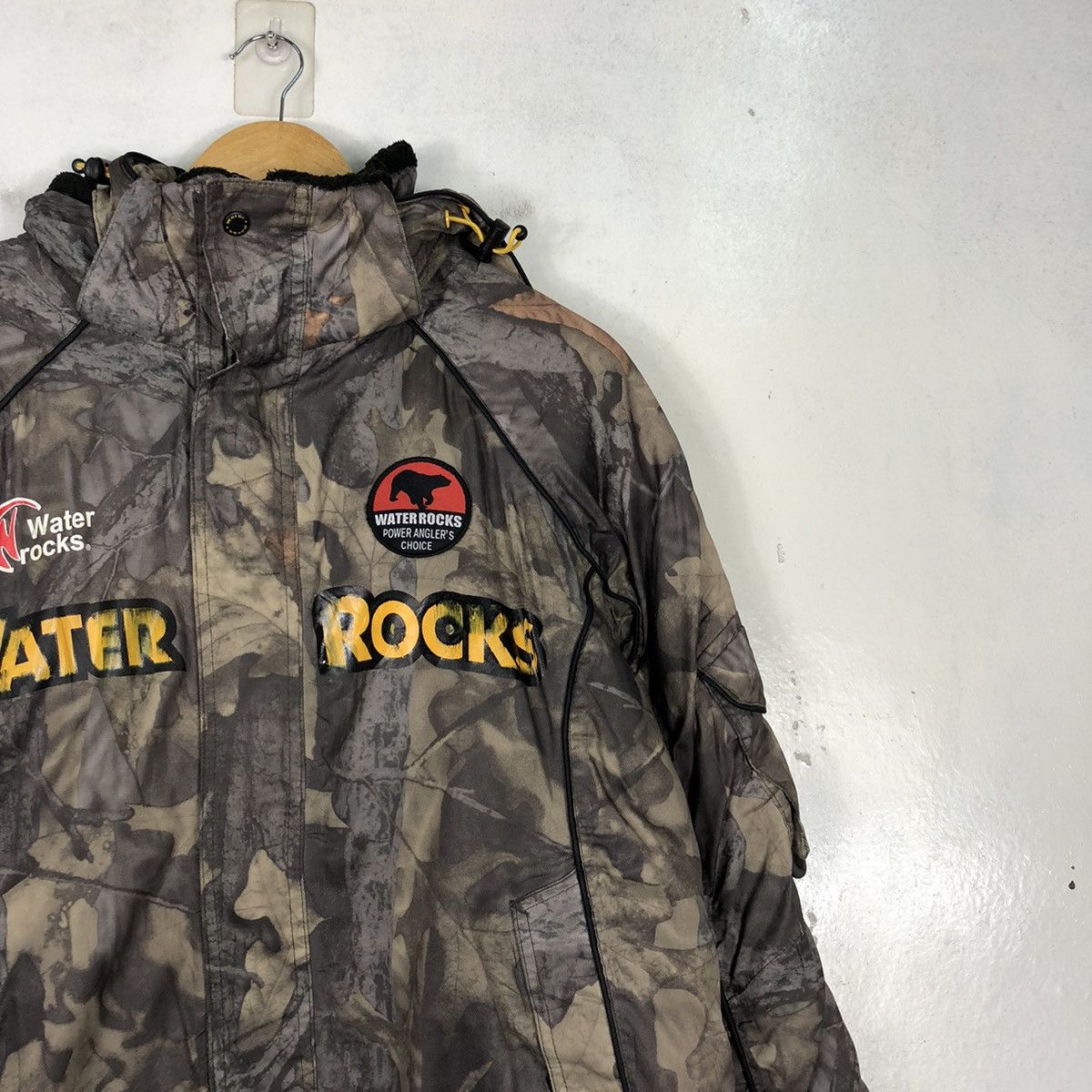 Vintage Vintage Water Rocks Camo tree Outdoor Jackets Size US M / EU 48-50 / 2 - 5 Thumbnail