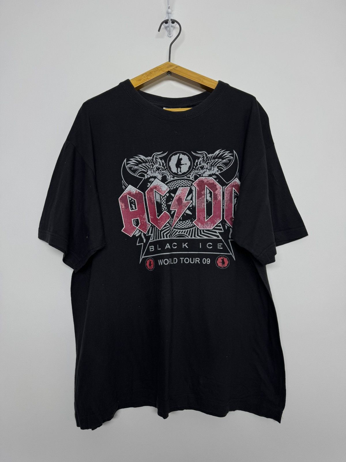 AC/DC AC/DC Black Ice T-Shirt Size US L / EU 52-54 / 3 - 6 Thumbnail
