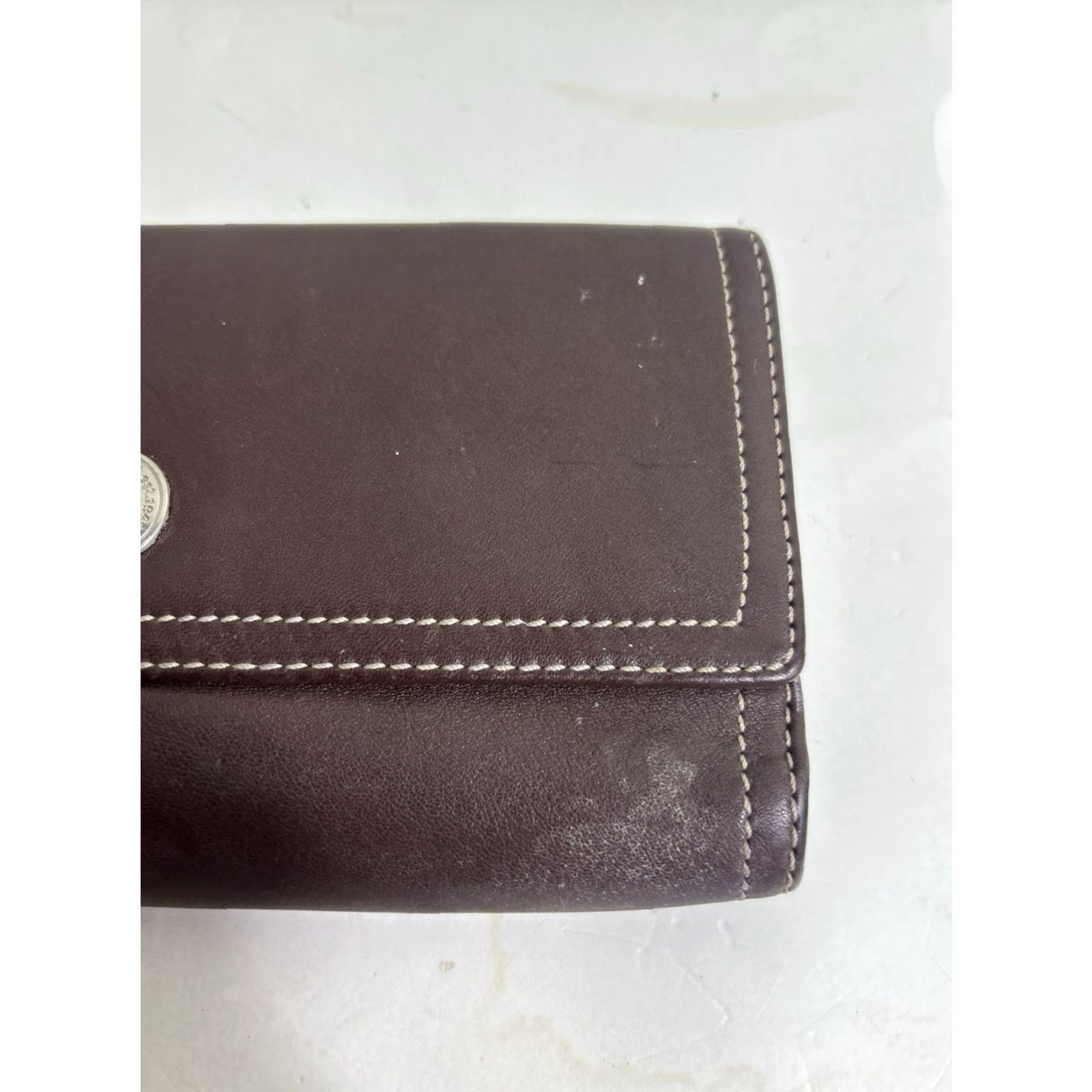 Coach Coach Wallet Brown Leather Bifold Clutch Button Snap 8x4 Women Stains Photos Size ONE SIZE - 2 Thumbnail