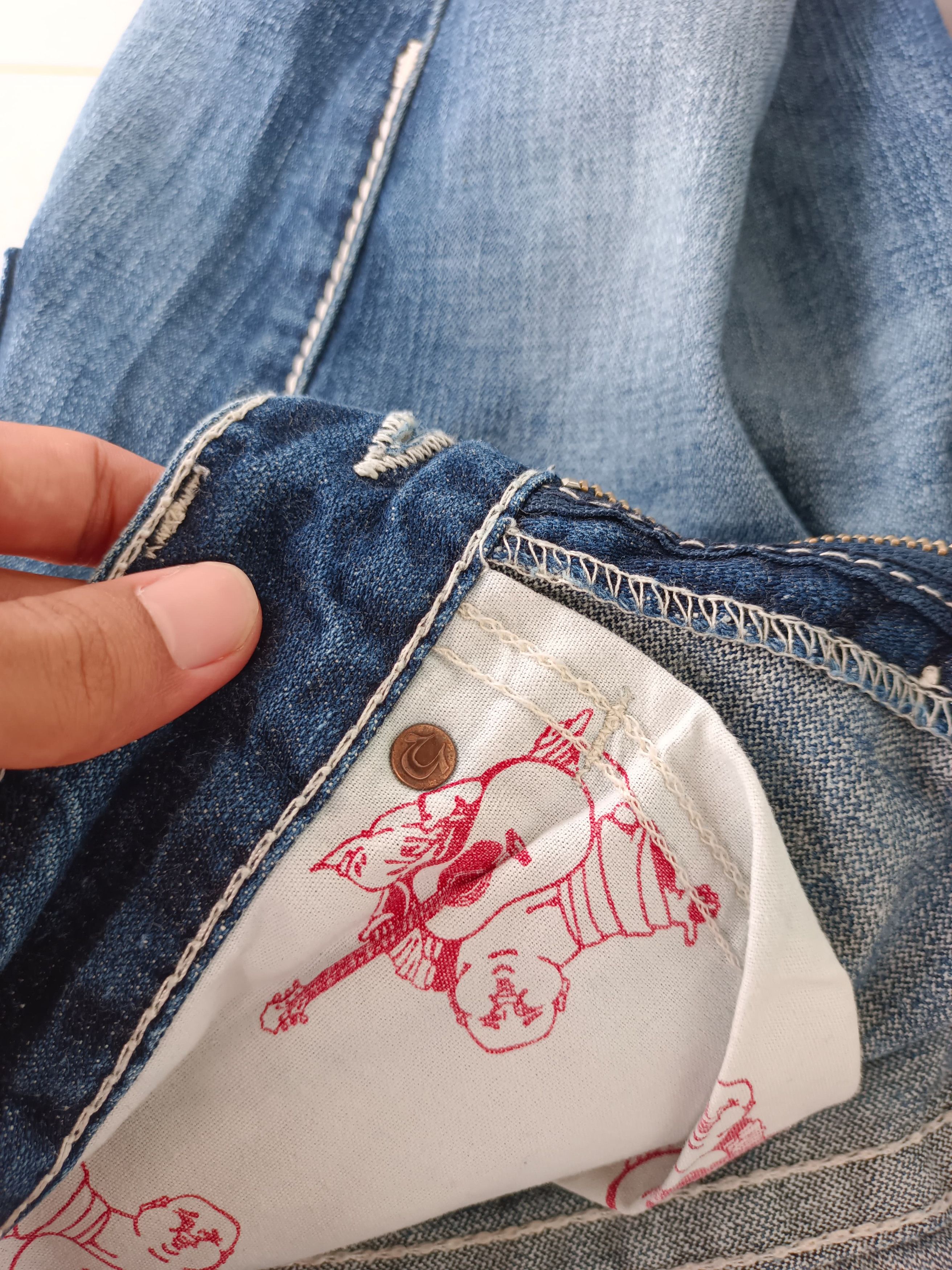 True Religion True Religion Size US 32 / EU 48 - 6 Thumbnail