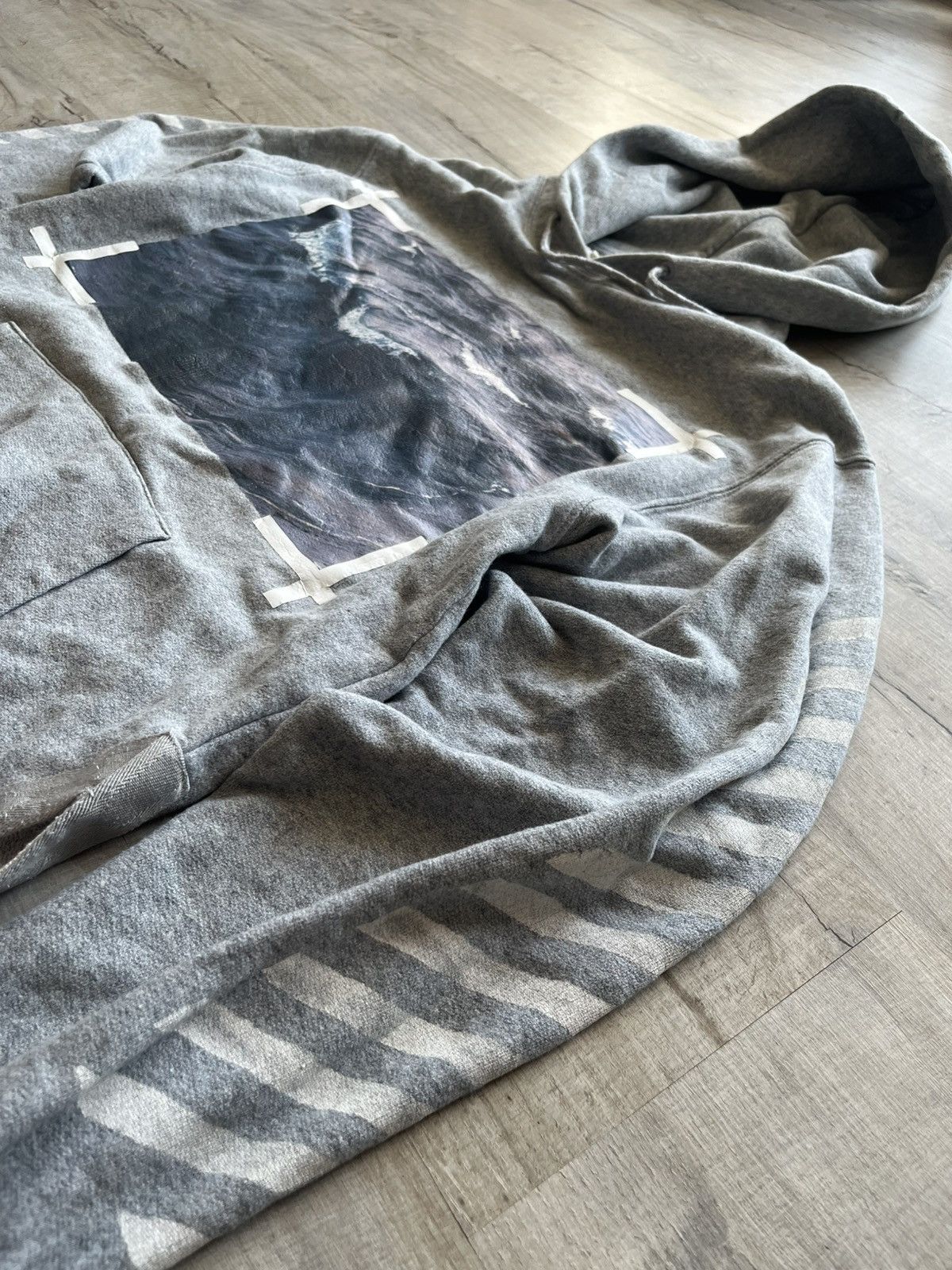 Off-White Off-White grey waves hoodie sweatshirt Size US M / EU 48-50 / 2 - 2 Thumbnail