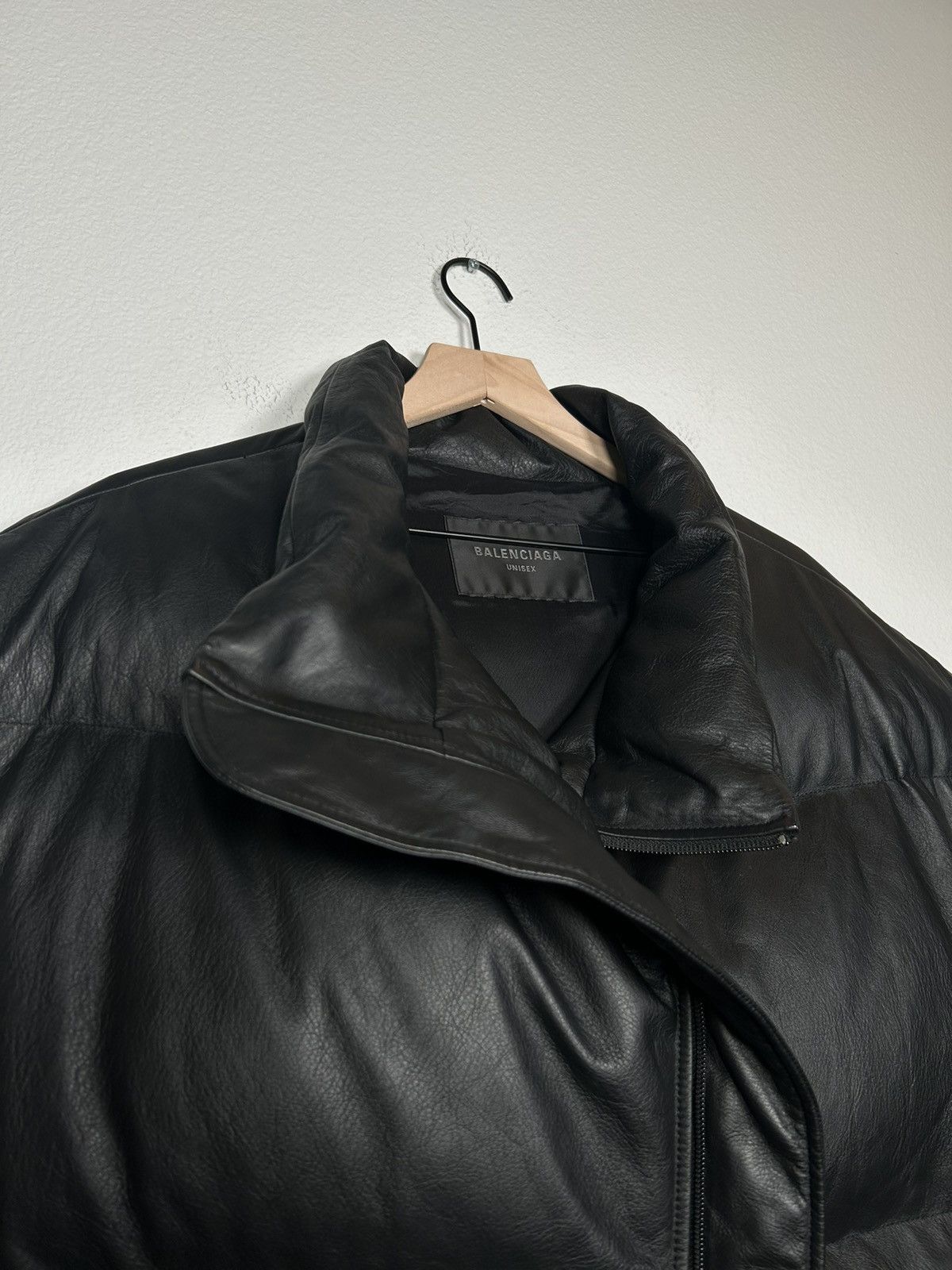 Balenciaga FW22 Oversized Padded Leather Vest Size US XL / EU 56 / 4 - 3 Thumbnail
