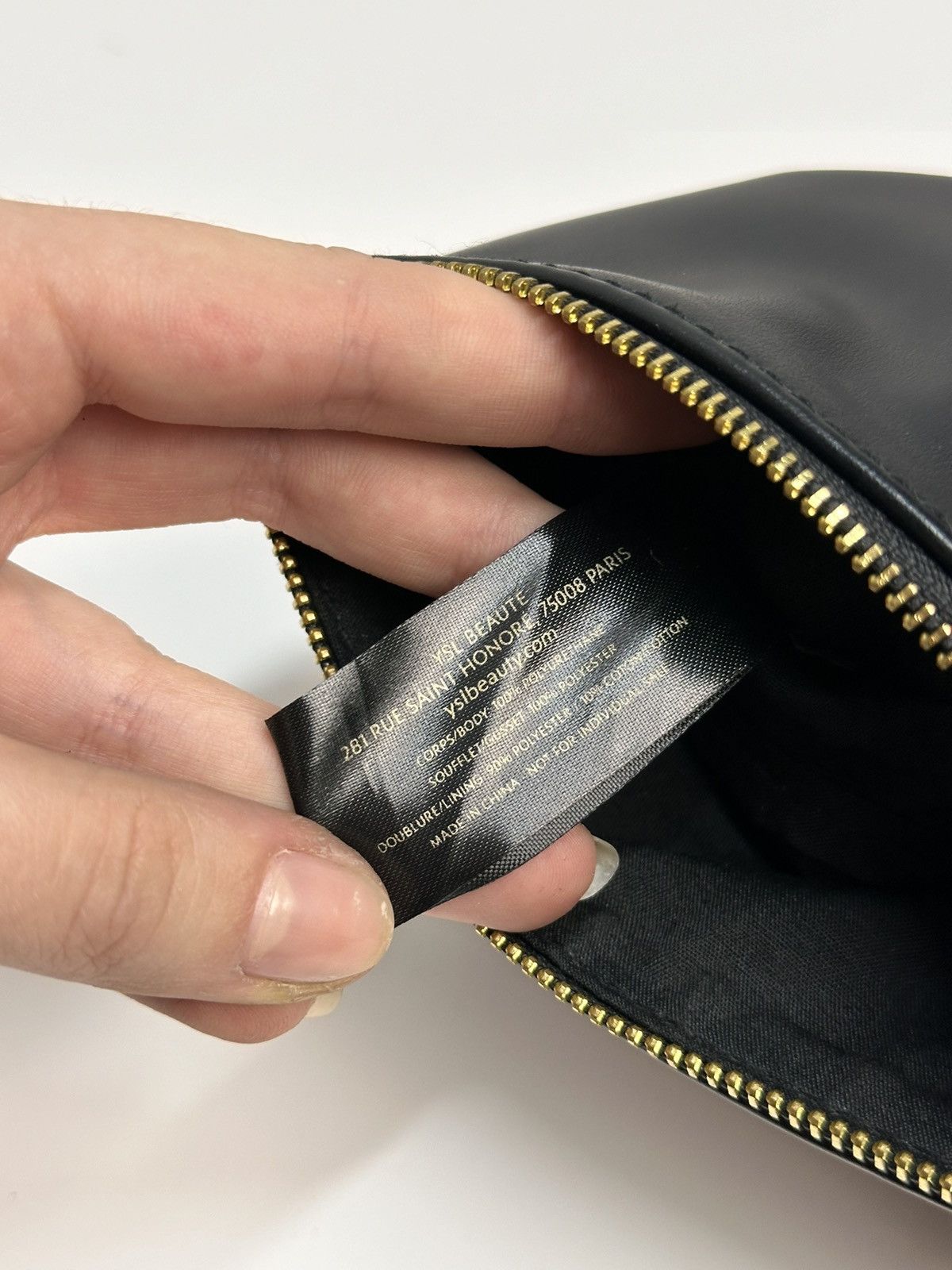 Yves Saint Laurent Yves Saint Laurent Black Leather Clutch Pouch 17x20cm Size ONE SIZE - 13 Thumbnail