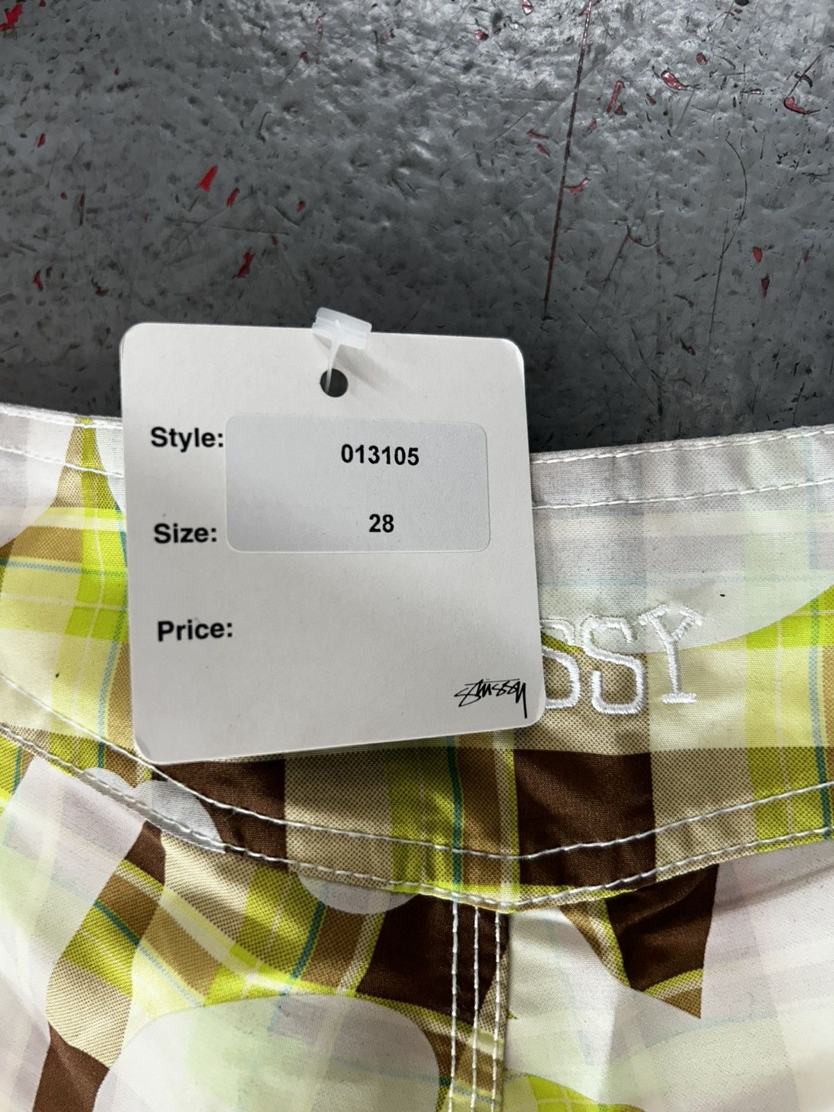 Stussy Stussy Yellow Floaral Swim Shorts Size 28/ Small NEW Size US 28 / EU 44 - 7 Thumbnail