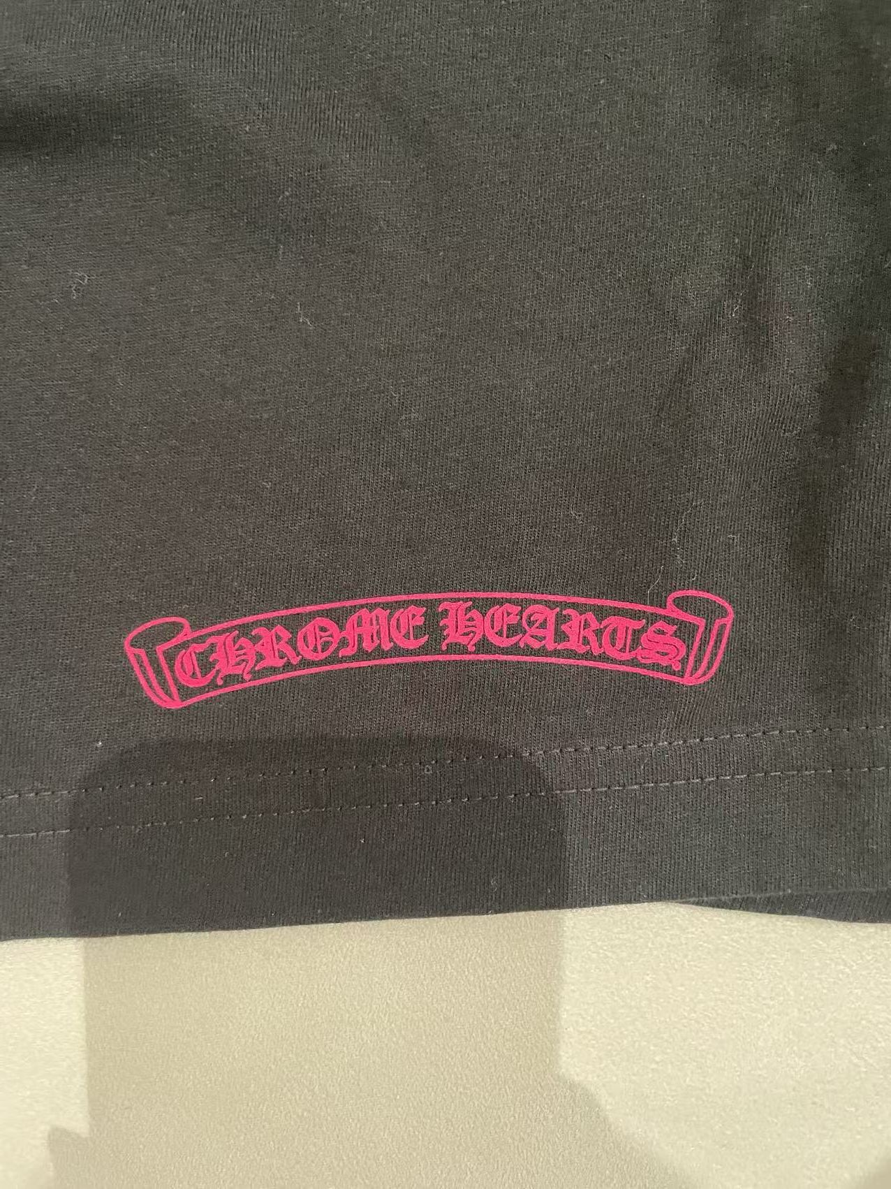 Chrome Hearts Chrome Hearts Pink Neck Logo Long Sleeve T-Shirt Tee Size L / US 10 / IT 46 - 7 Thumbnail