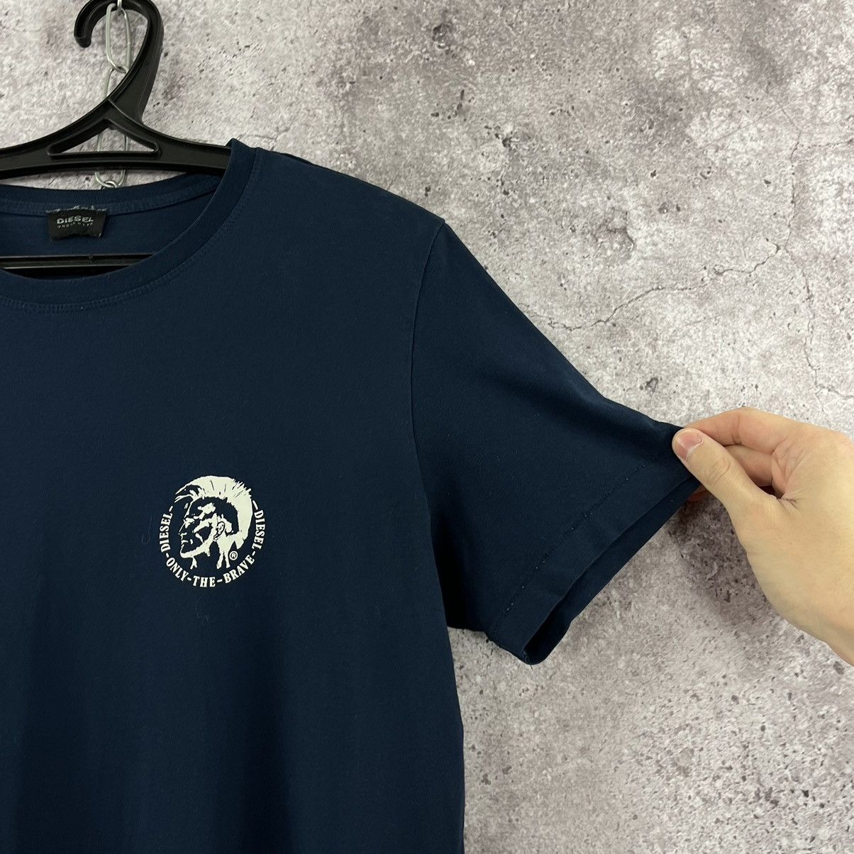 Diesel × Vintage Diesel Underwear T-Shirt Small Logo Navy Size L Size US L / EU 52-54 / 3 - 3 Thumbnail