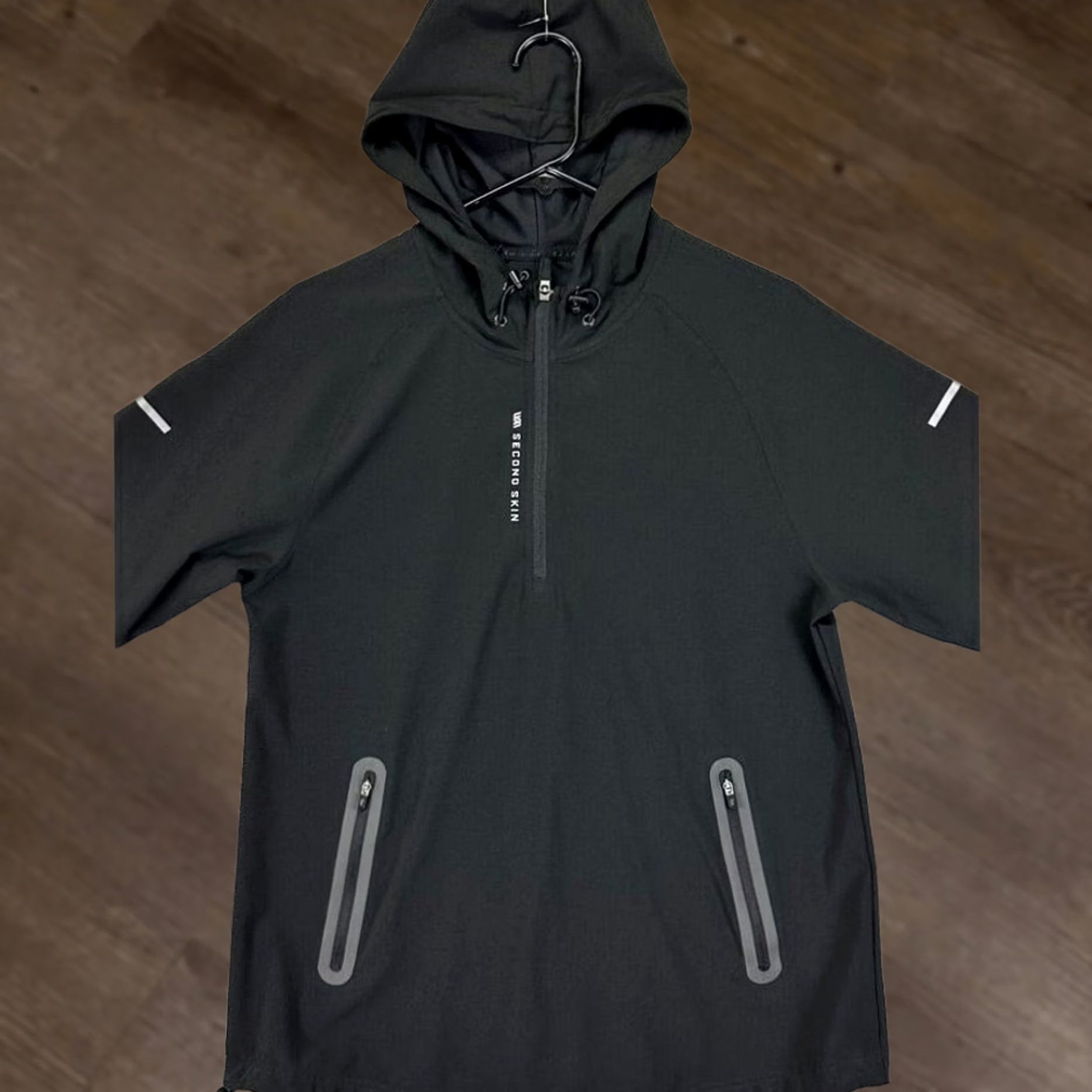 Skin Second Skin Pullover Hoodie Jacket Womens Small Black 1/4 Zip Activewear Casual Athletic Short Sleeve N/A Size S / US 4 / IT 40 - 1 Thumbnail