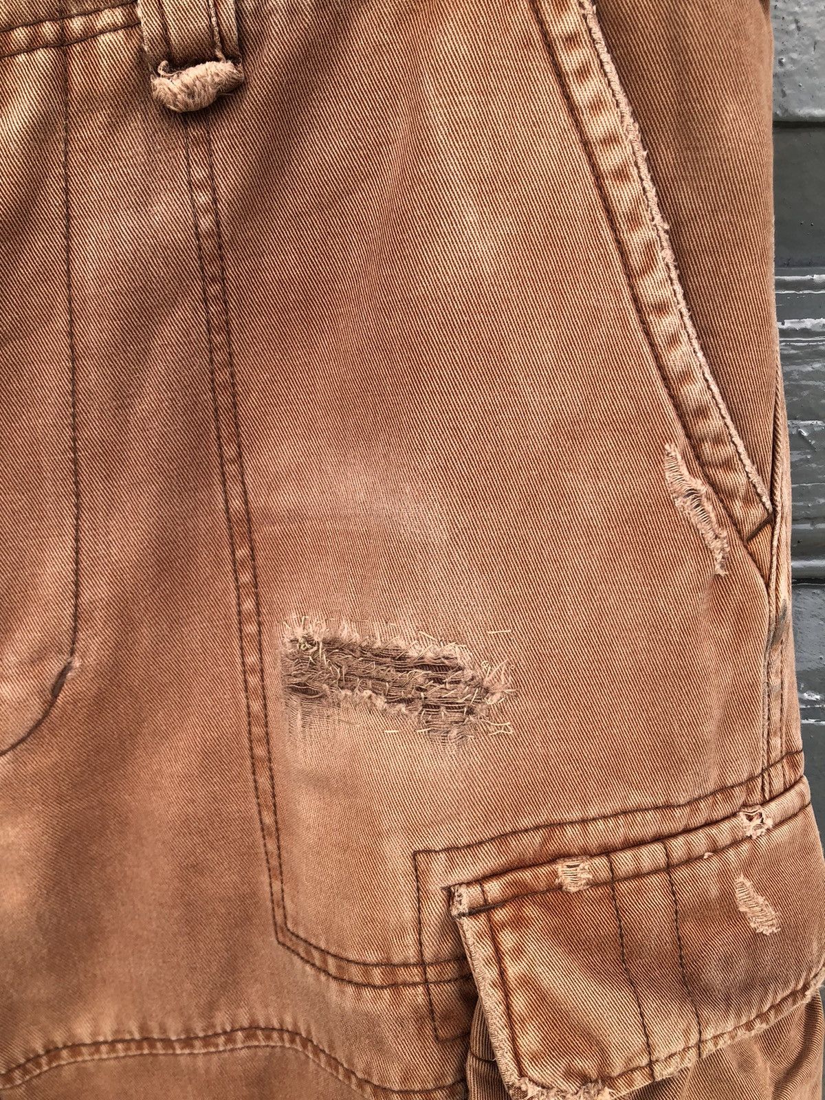 Dickies × Vintage Vintage Dickeis Faded Brown Distressed Cargo Pants Size US 32 / EU 48 - 7 Thumbnail
