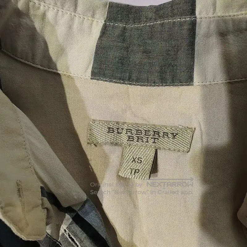 Burberry Burberry Khaki Check Cotton Women's Shirt. Size XS / US 0-2 / IT 36-38 - 3 Thumbnail