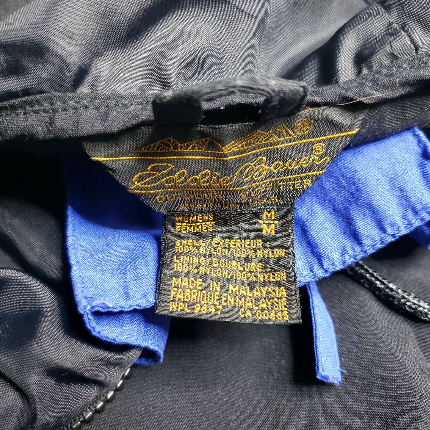 Eddie Bauer VINTAGE Eddie Bauer Windbreaker Jacket Front Pocket Hooded Pullover Black M Mens 90s Size M / US 6-8 / IT 42-44 - 3 Thumbnail