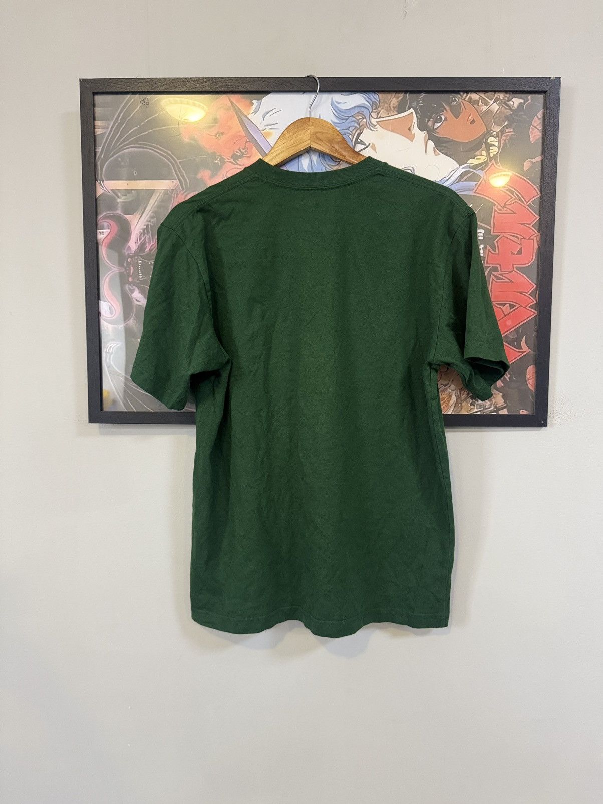 Uniqlo Uniqlo Attack on Titan Green Cotton Shirt Men's M Size US M / EU 48-50 / 2 - 5 Thumbnail
