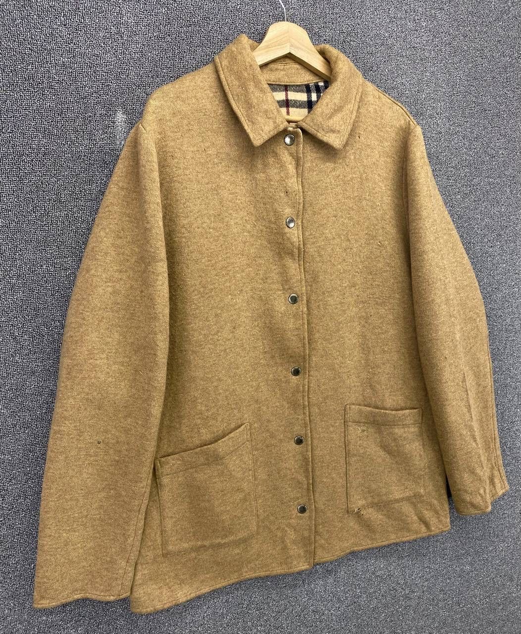 Burberry Vintage Burberry London Button Up Wool Jacket Size US M / EU 48-50 / 2 - 2 Thumbnail