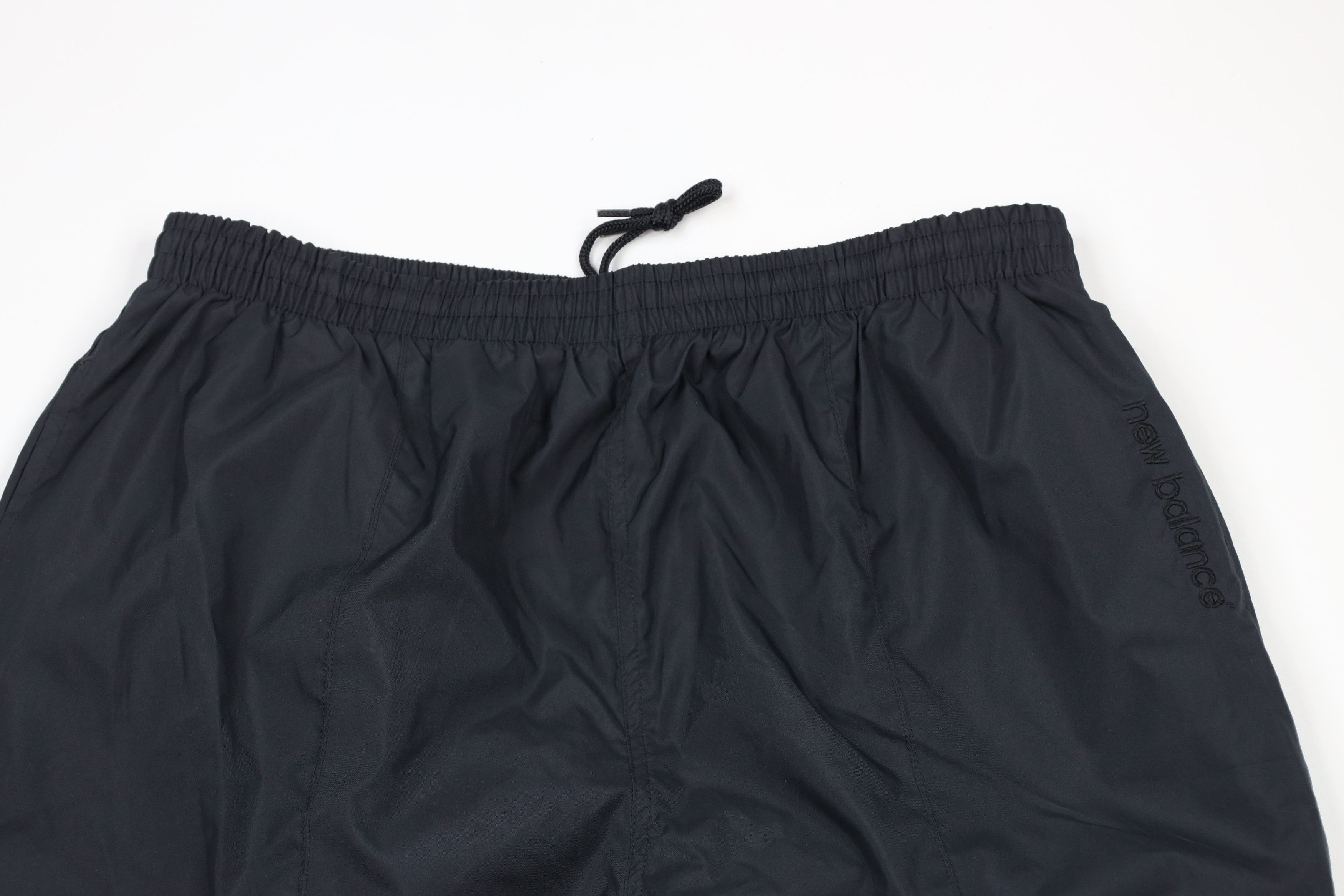 New Balance × Vintage Vintage 90s New Balance Running Windbreaker Pants Black Size US 38 / EU 54 - 2 Thumbnail