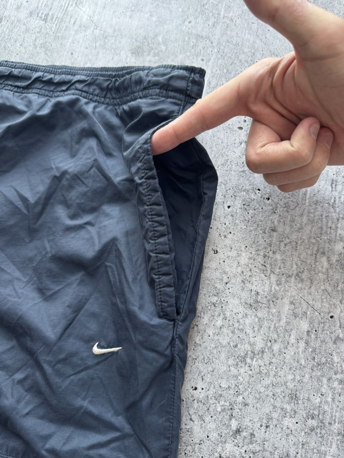 Nike Nike vintage nylon pants drill y2k Size US 36 / EU 52 - 3 Thumbnail