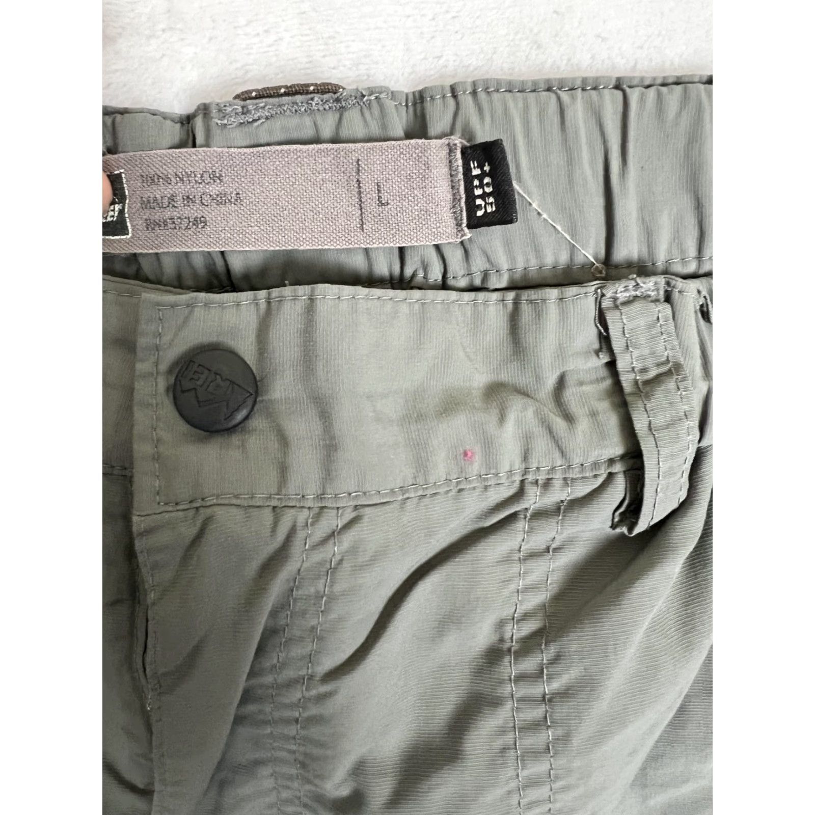 Vintage REI Cargo Shorts Mens Large Green Nylon Hiking Travel UPF 50 Lightweight Outdoor Size US 33 - 2 Thumbnail