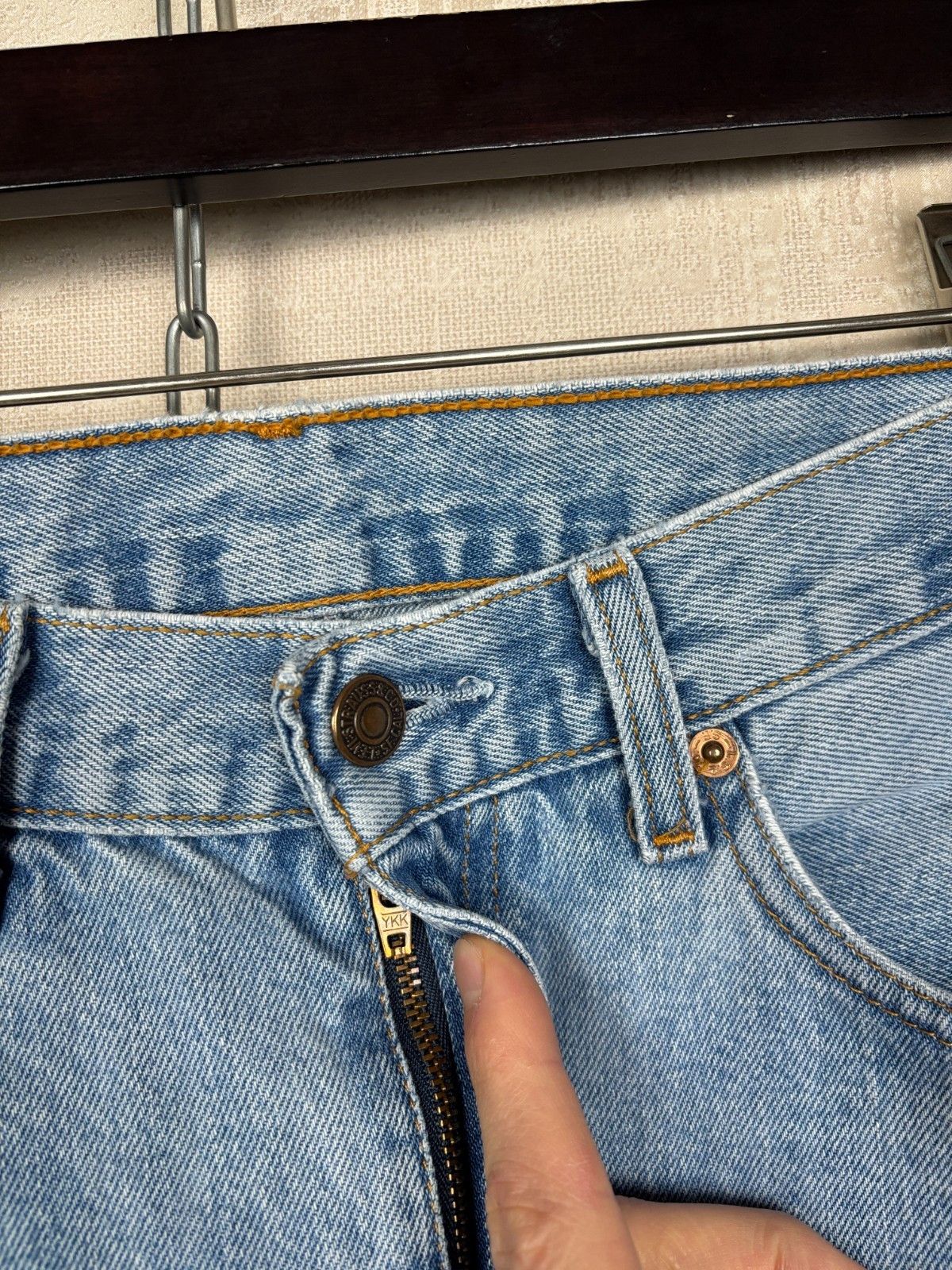 Levi's Vintage Levi's 751 02 Light Blue Stone Wash Denim Jeans Size US 33 - 14 Thumbnail