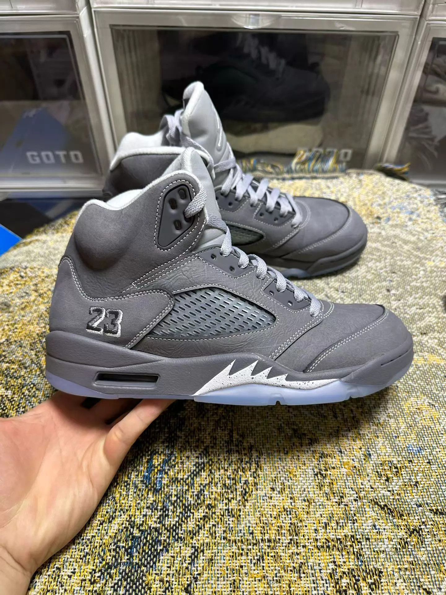 Nike Air Jordan 5 Retro Wolf Grey Mid Bball Men 43 Worn 1x Size US 10 / EU 43 - 1 Thumbnail