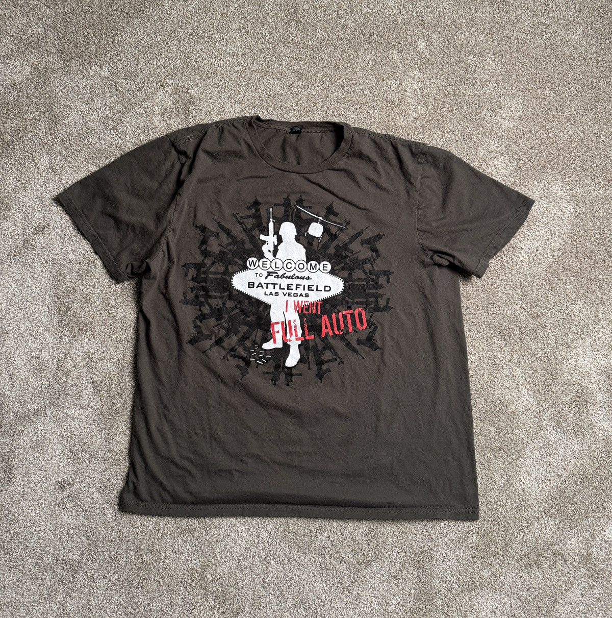 Other EARTH GREEN BATTLEFIELD LAS VEGAS GRAPHIC TEE Size US L / EU 52-54 / 3 - 1 Thumbnail