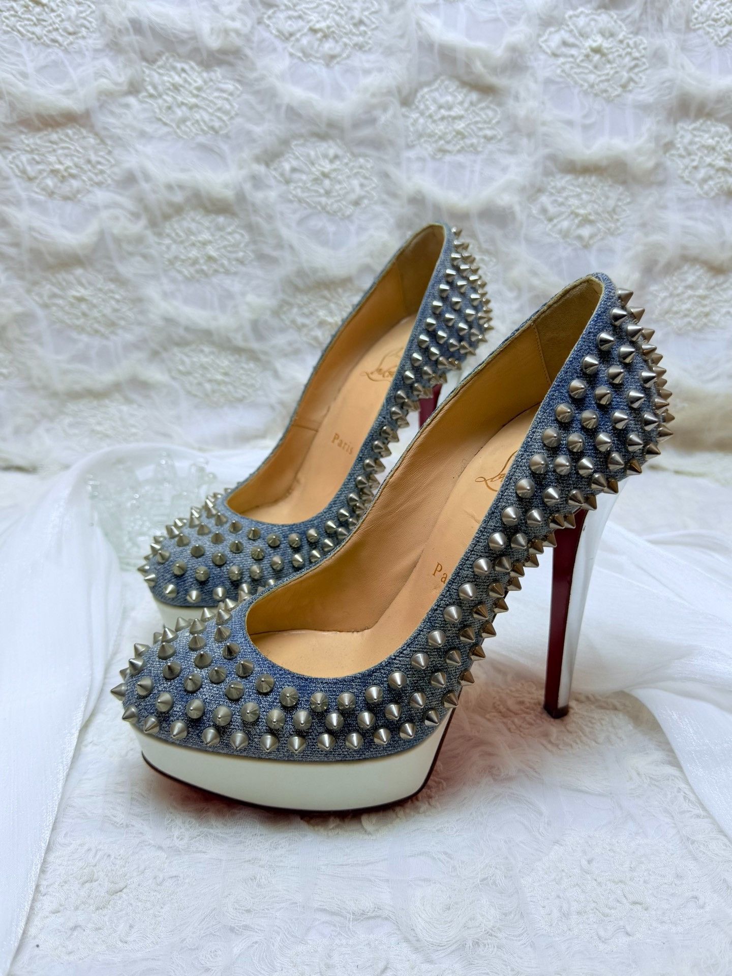 Christian Louboutin Christian Louboutin Denim Red Lowtop Sneakers us_7 Women Size US 7 / IT 37 - 1 Thumbnail