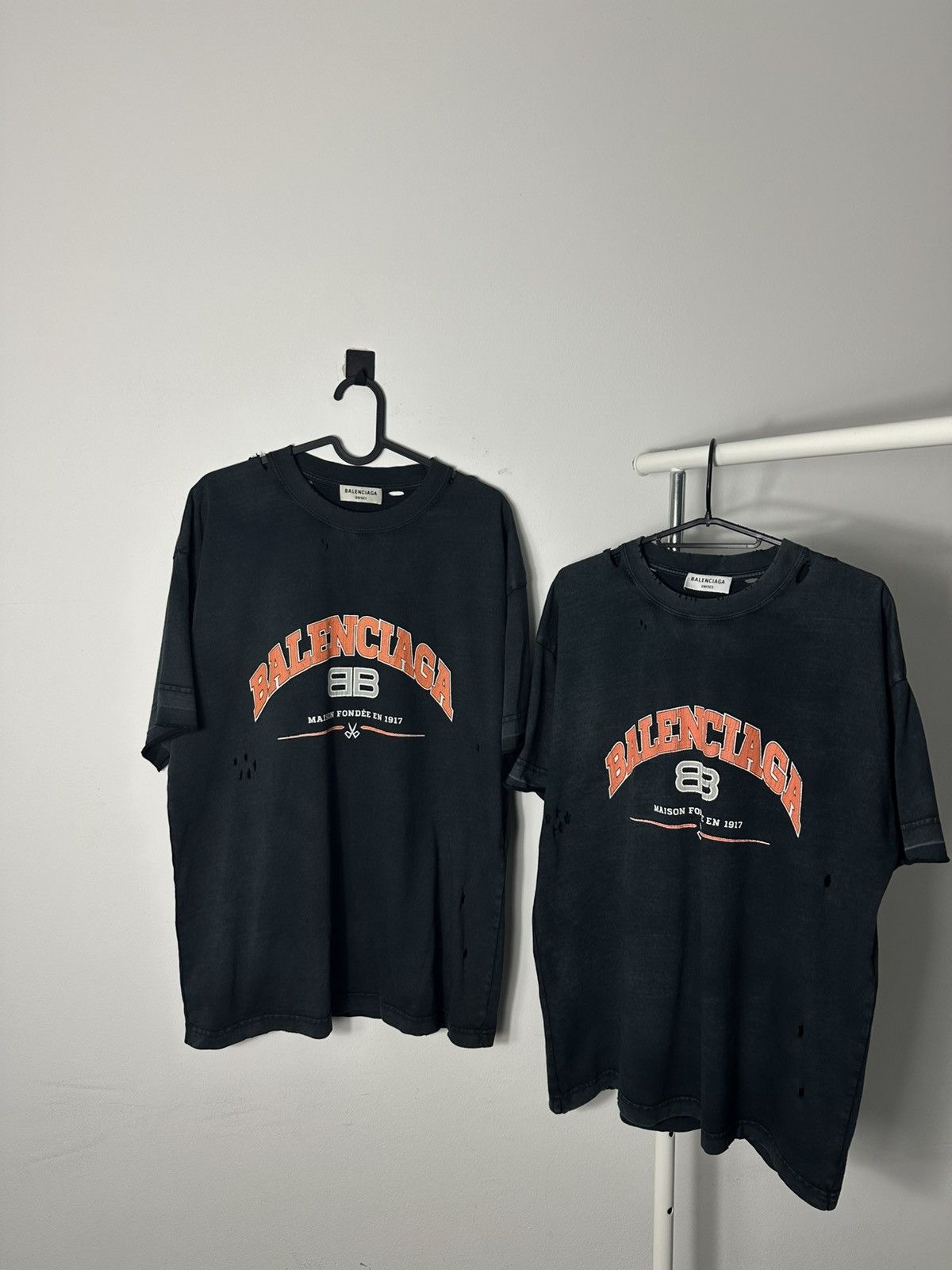 Balenciaga balenciaga mason tee Size US L / EU 52-54 / 3 - 1 Thumbnail