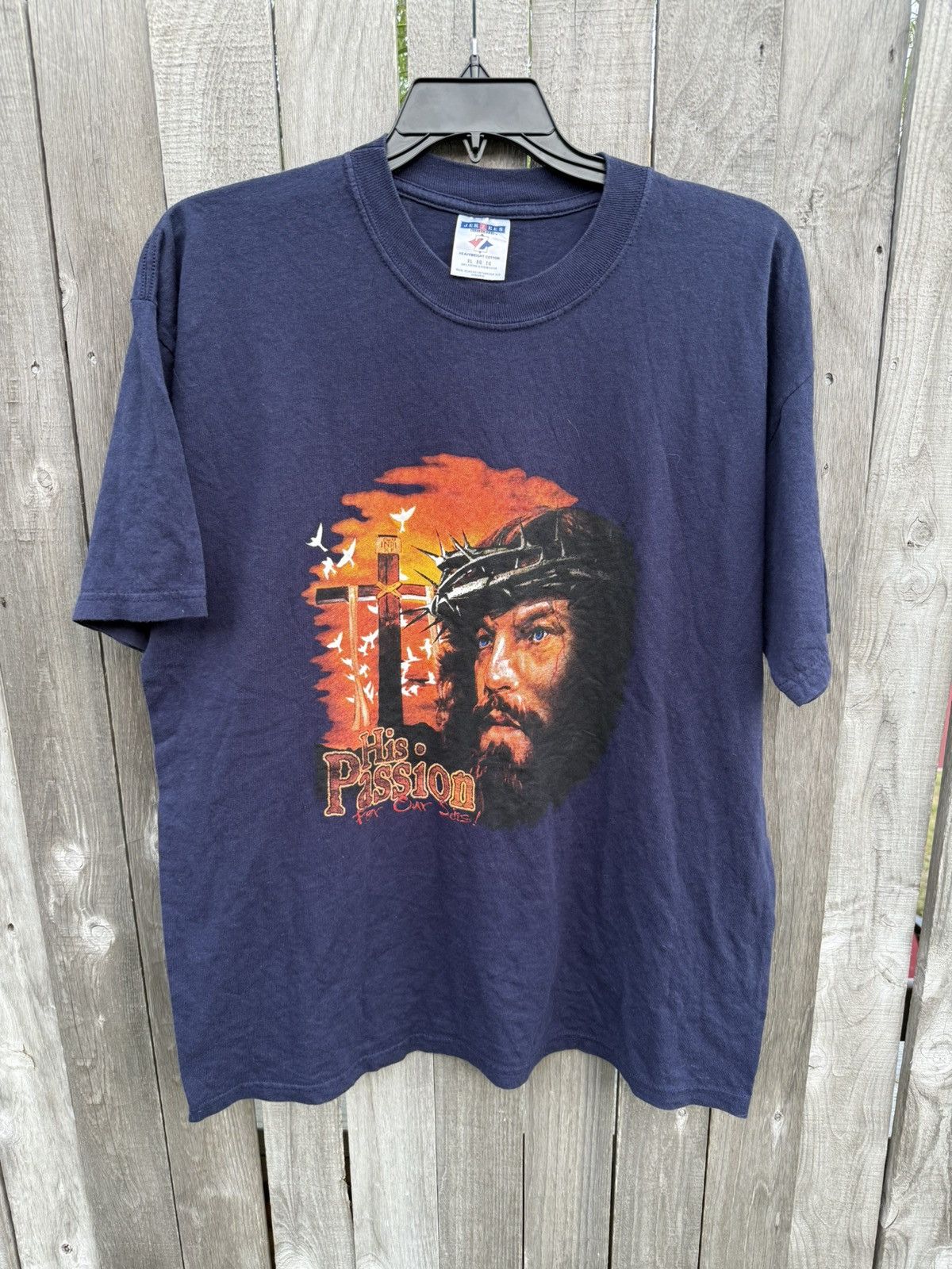 Vintage Vintage Y2K Jesus Christ Tshirt Size US XL / EU 56 / 4 - 1 Thumbnail