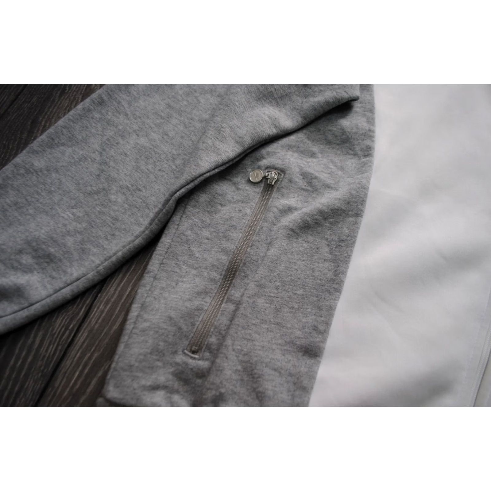 Nike NIKE VINTAGE Y2K OLYMPIC 1972 JACKET FULL ZIP TRACK TOP GRAY SIZE MENS MEDIUM Size US M / EU 48-50 / 2 - 6 Thumbnail