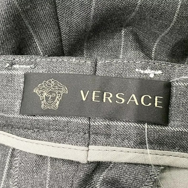 Versace Versace Striped wool shorts Size US 38 / EU 54 - 4 Thumbnail