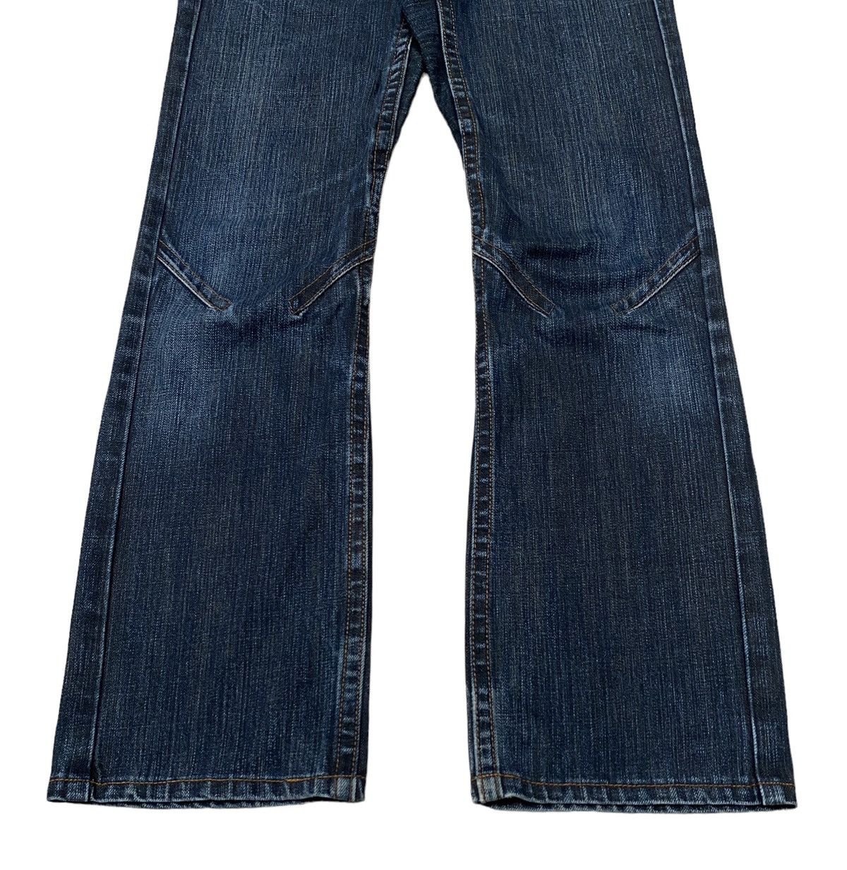 Vintage Vintage Japanese Brand Semantic Design Flared Jeans 1990s Size US 29 - 4 Thumbnail