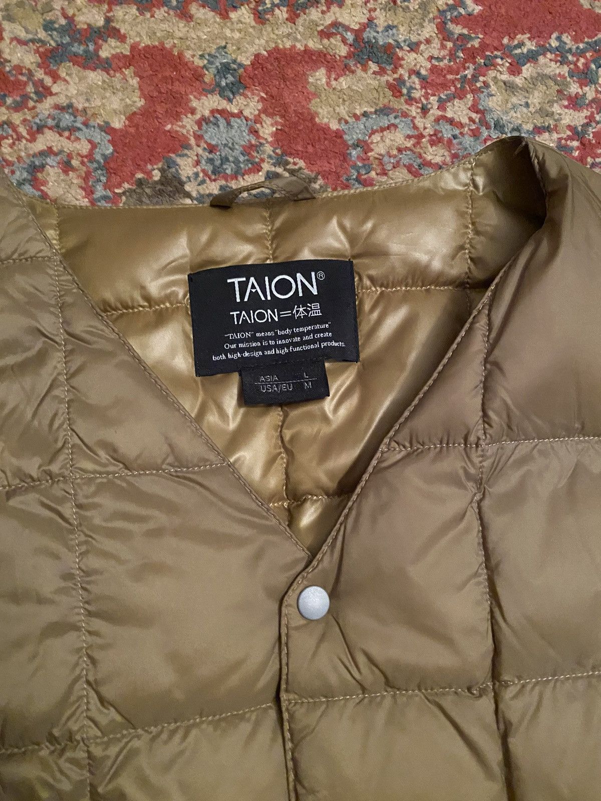 TAION Taion V Neck Button Down Vest Gold Size US M / EU 48-50 / 2 - 4 Thumbnail
