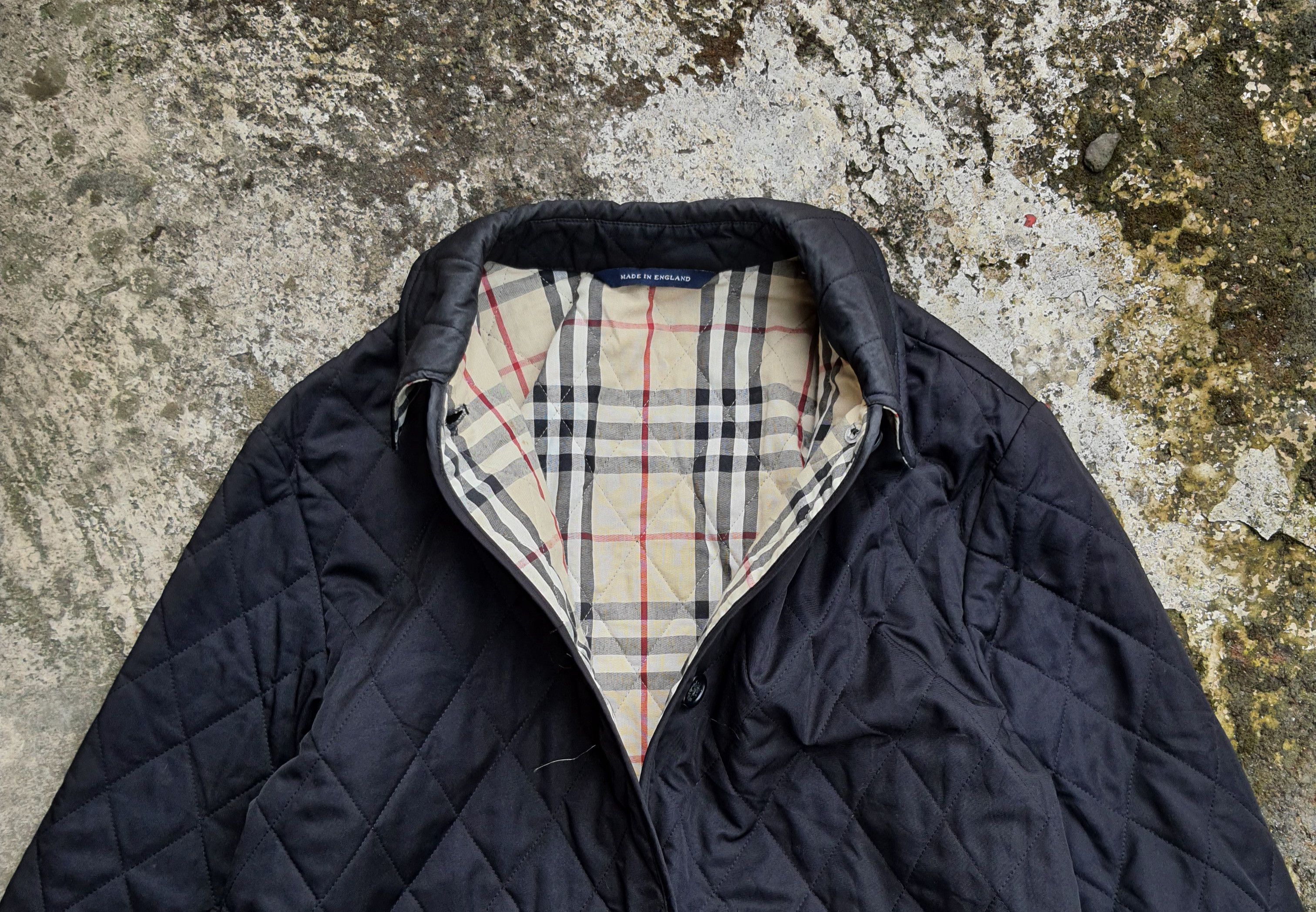 Burberry Burberry black quilted coated Size US L / EU 52-54 / 3 - 3 Thumbnail