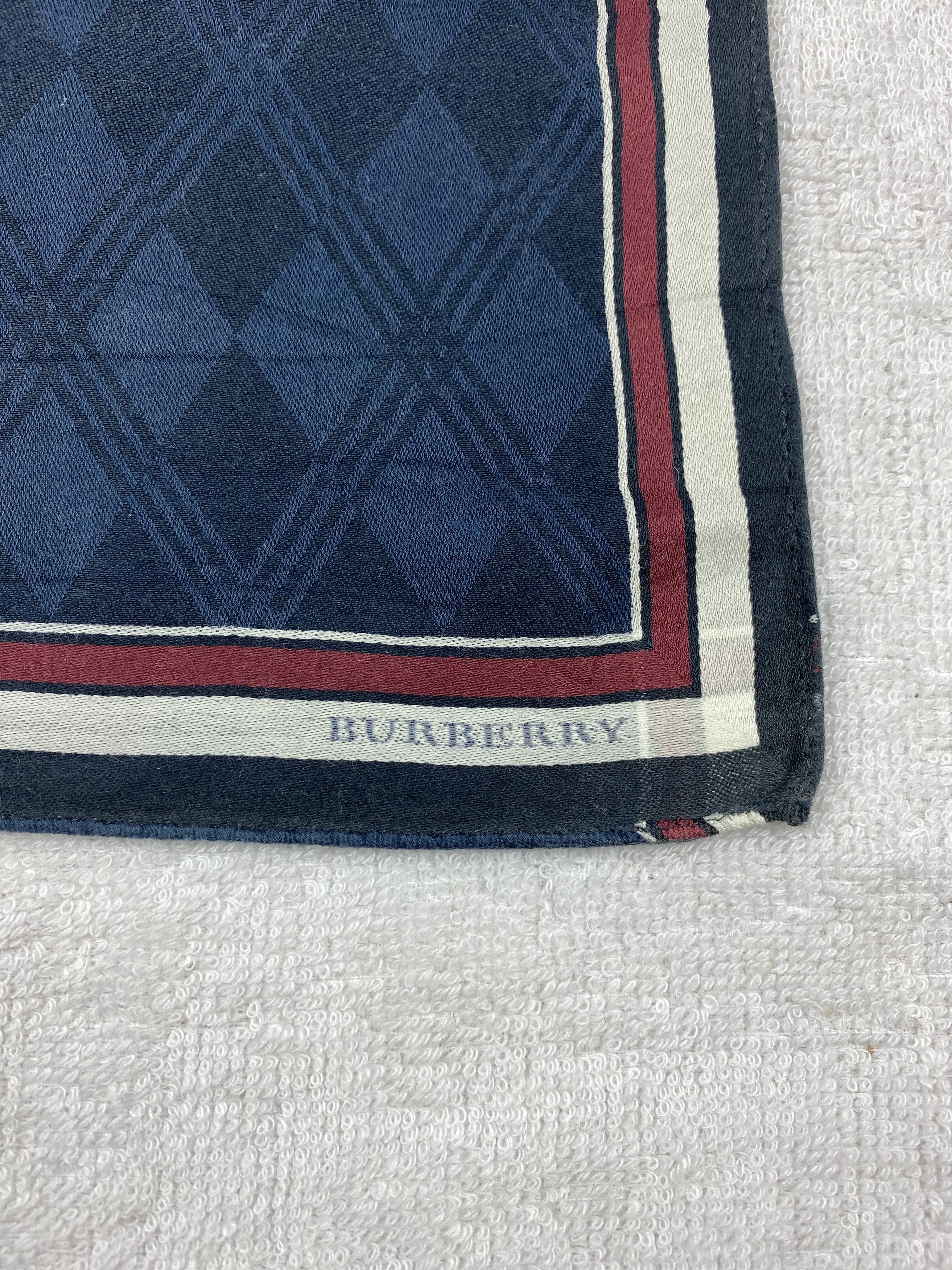 Burberry Burberry Handkerchief / Bandana / Neckerchief Size ONE SIZE - 5 Thumbnail