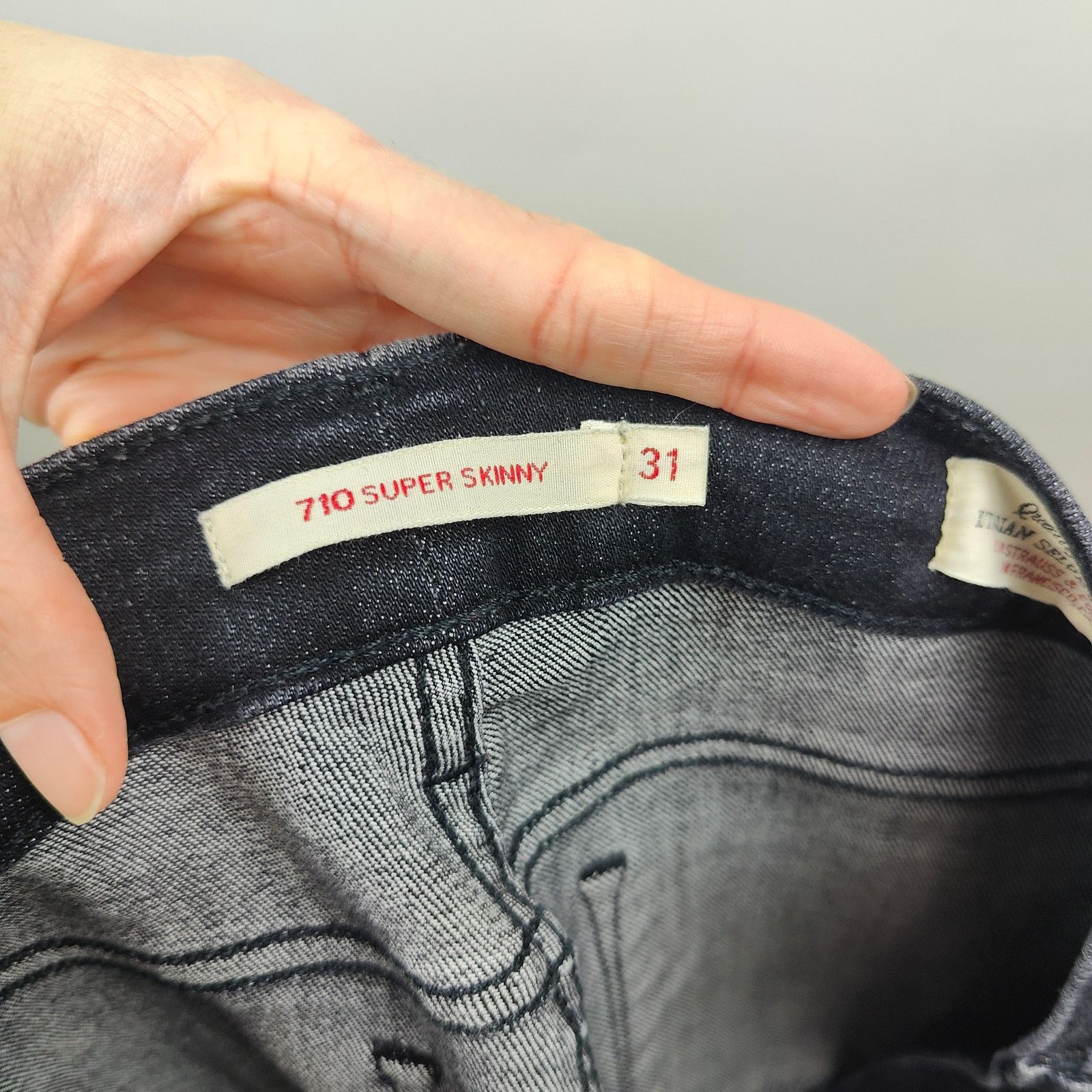 Levi's Levis Selvedge Jeans Mens 31 Dark Wash 710 Super Skinny Size US 31 - 8 Thumbnail