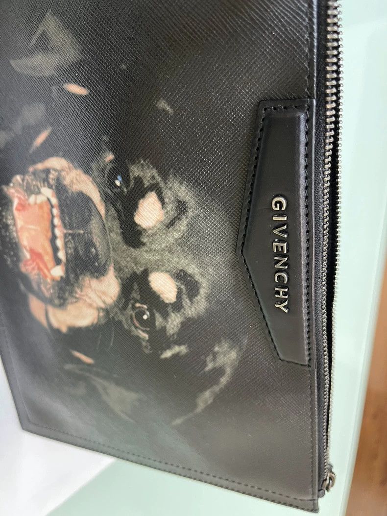 Givenchy Givenchy Tiger Head Handbag Size ONE SIZE - 3 Thumbnail