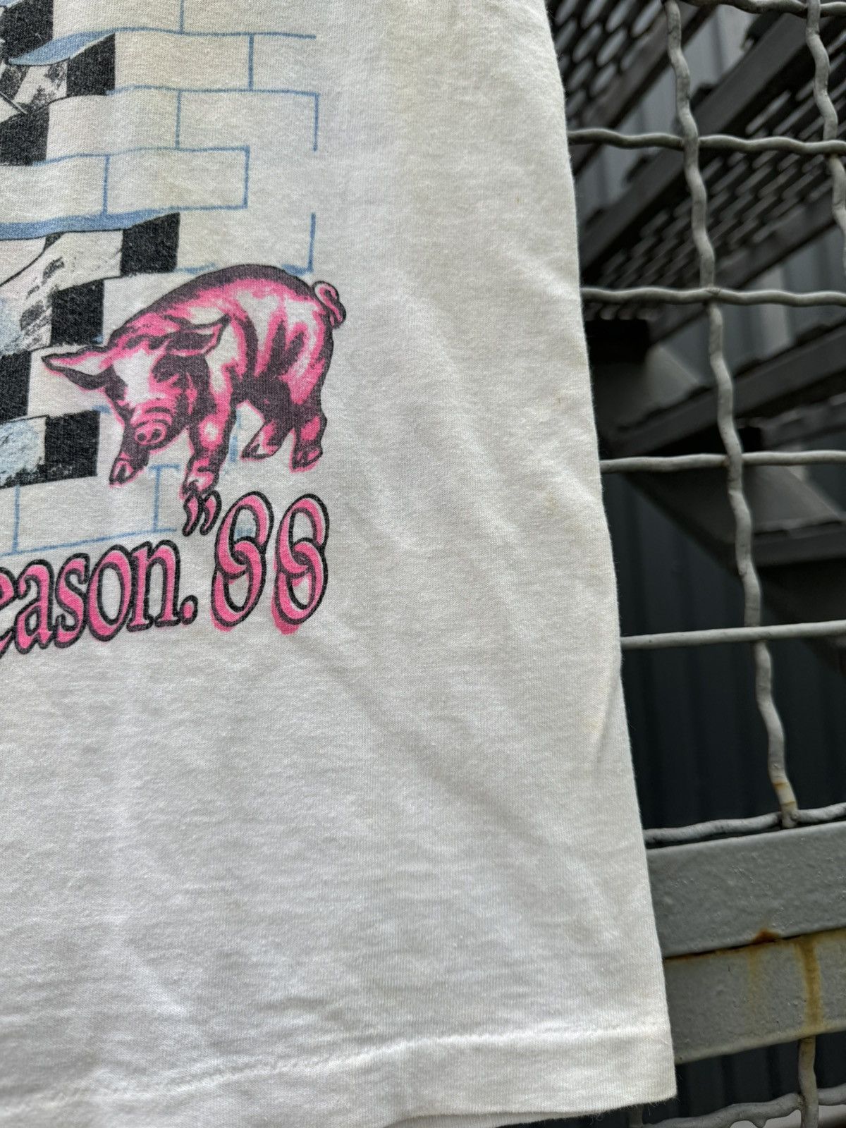 Band Tees Vintage Pink Floyd 1988 Tour Shirt A Momentary Laps Tee Size US M / EU 48-50 / 2 - 4 Thumbnail