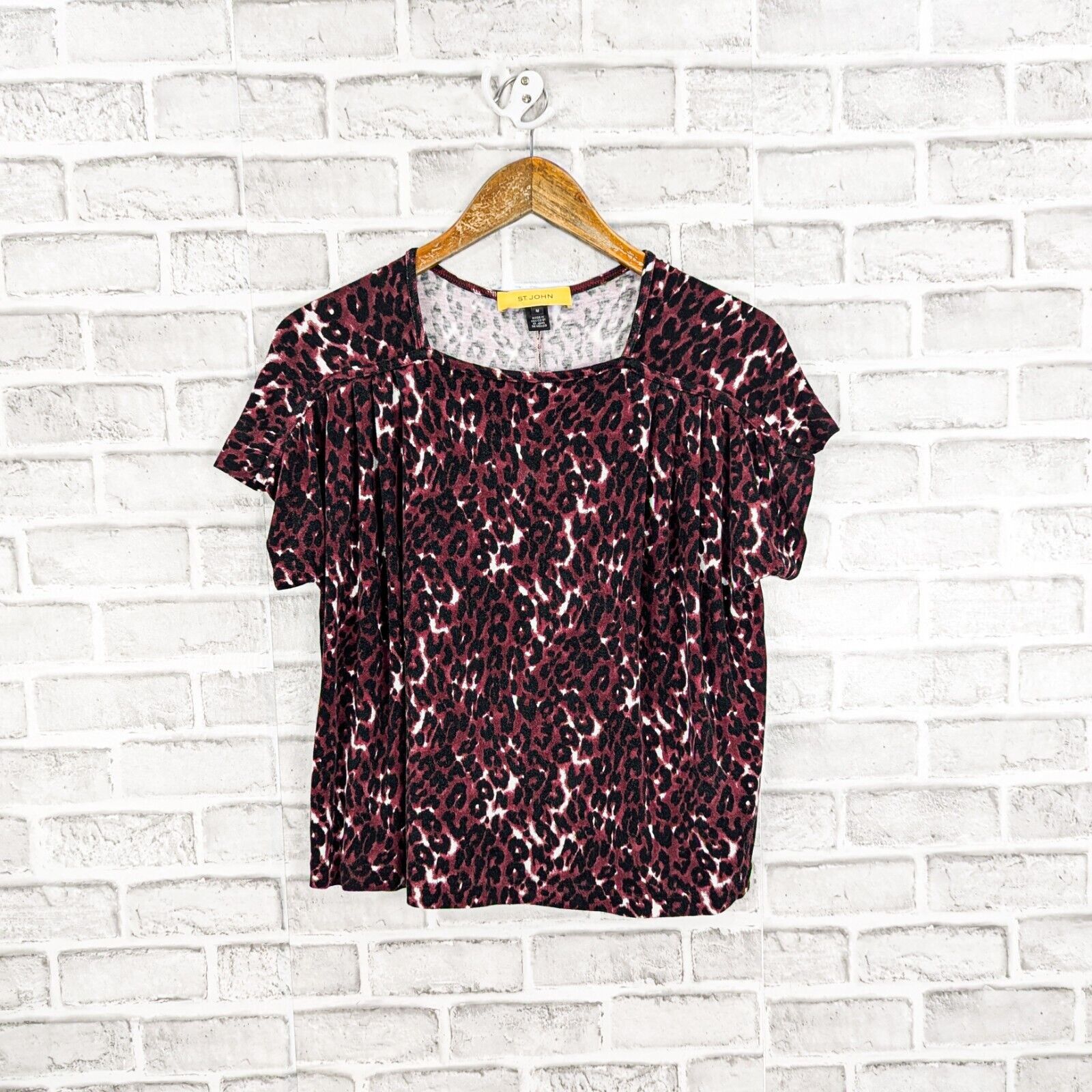 St. John ST. JOHN Women's Short Sleeve Leopard Print Blouse Medium Size M / US 6-8 / IT 42-44 - 6 Thumbnail